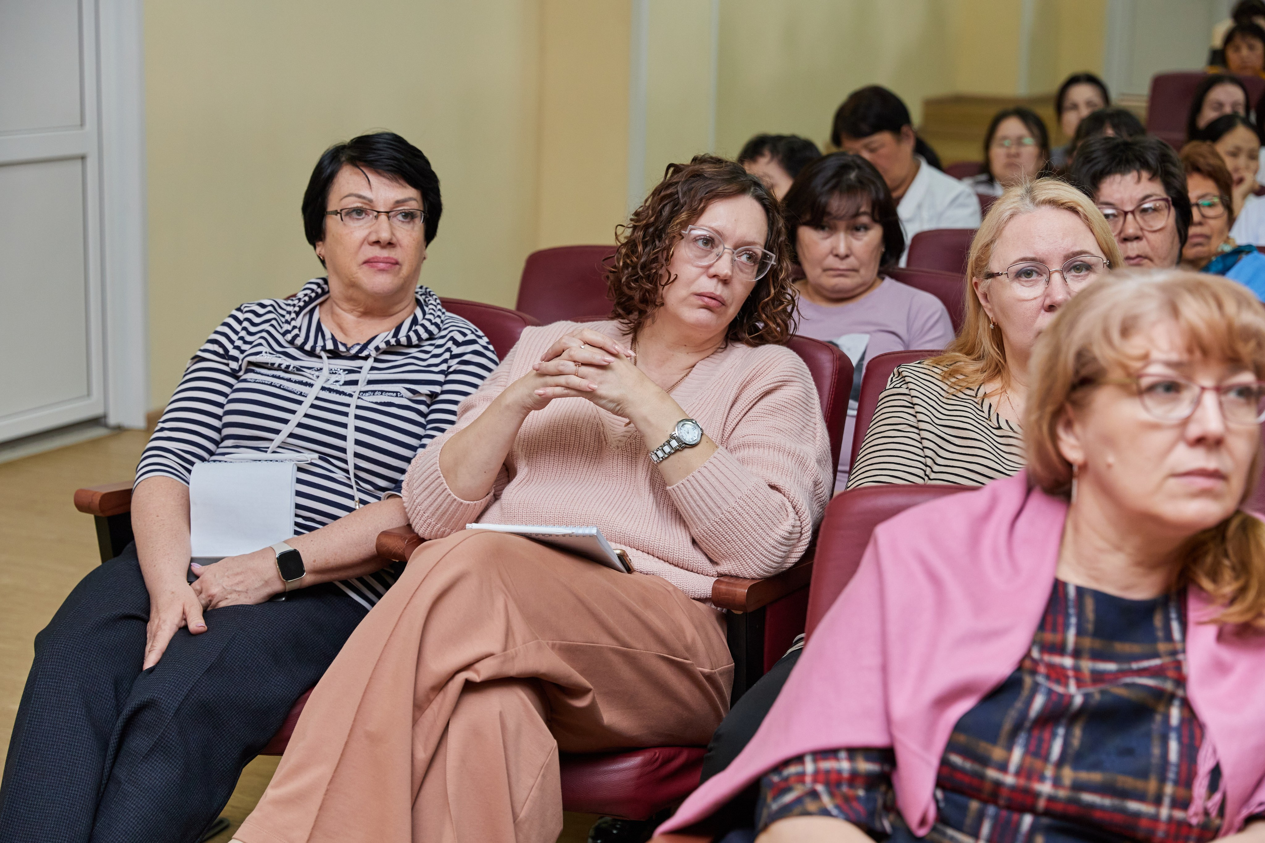 Врачебная конференция. Контент-фотограф в Абакане Наталья Нагибина