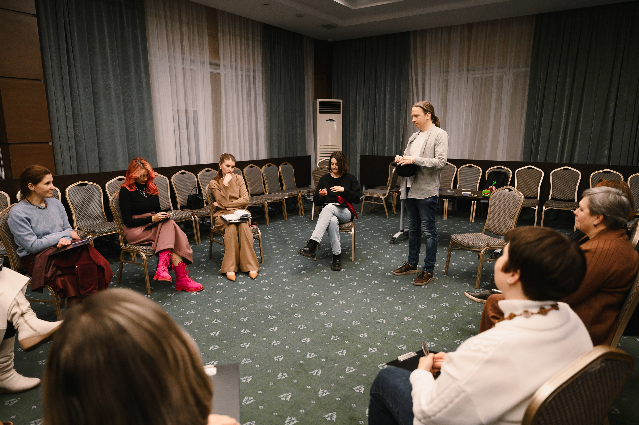 «Театр в квадрате». Клуб Читалка. Wedding and family photographer USA