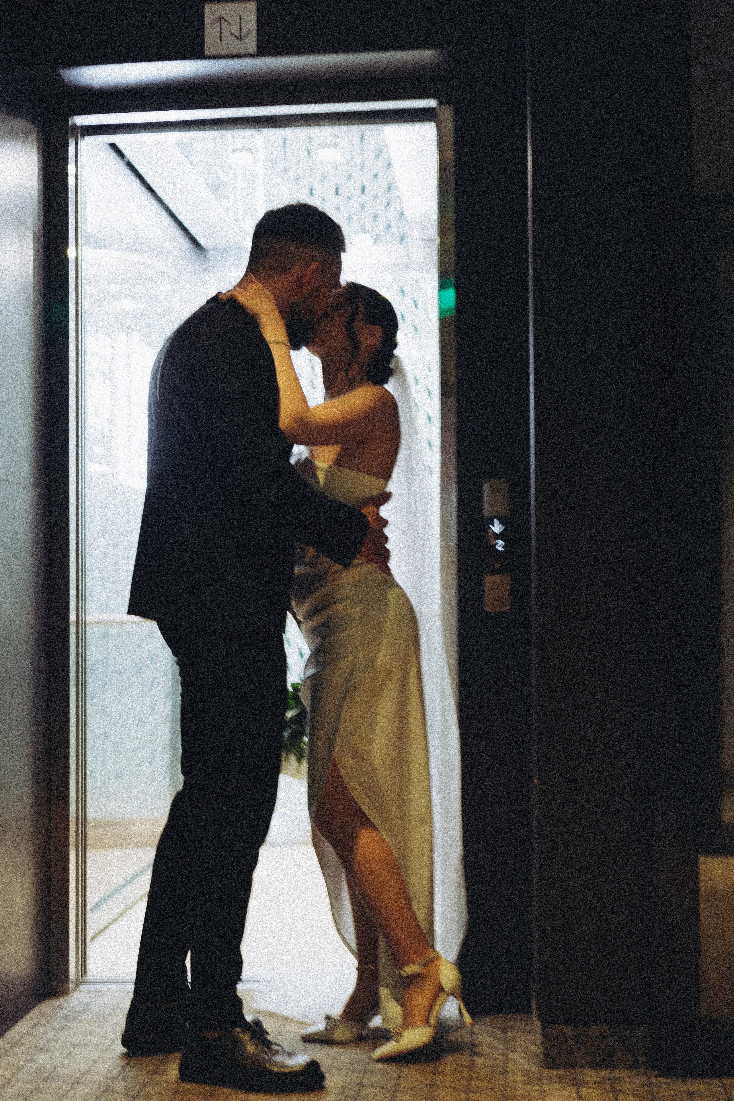 СВАДЕБНАЯ СЬЕМКА СБОРОВ ЖЕНИХА И НЕВЕСТЫ В ОТЕЛЕ И ТАКЖЕ ФОТОСЕССИИЯ В ОТЕЛЕЕ МЕГАПОЛИС БРЯНСК. Профессиональный фотограф, Санкт-Петербург — Виктория Богомолова