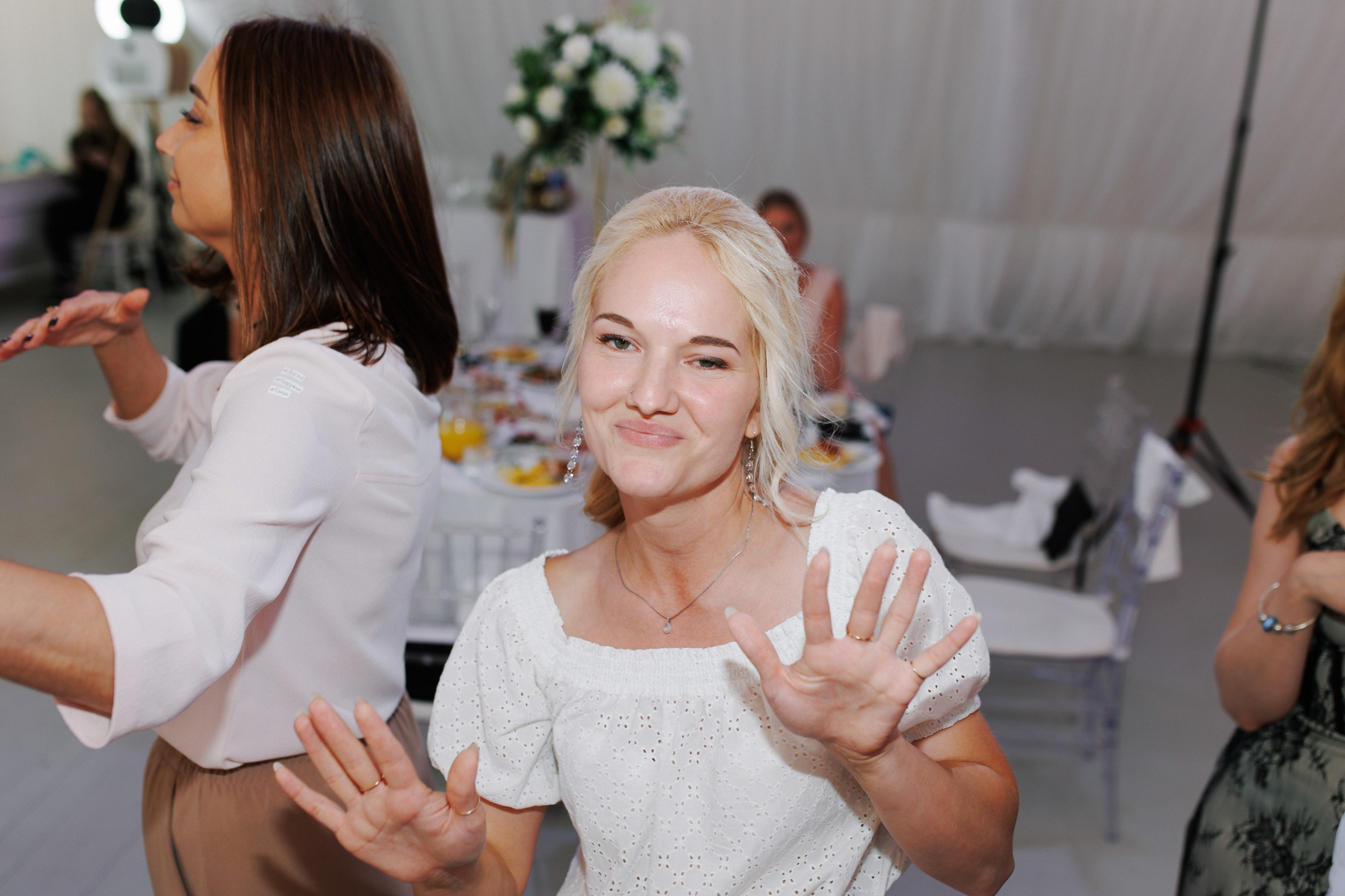 Свадебная фотосессия на финском заливе. Свадебный фотограф СПБ