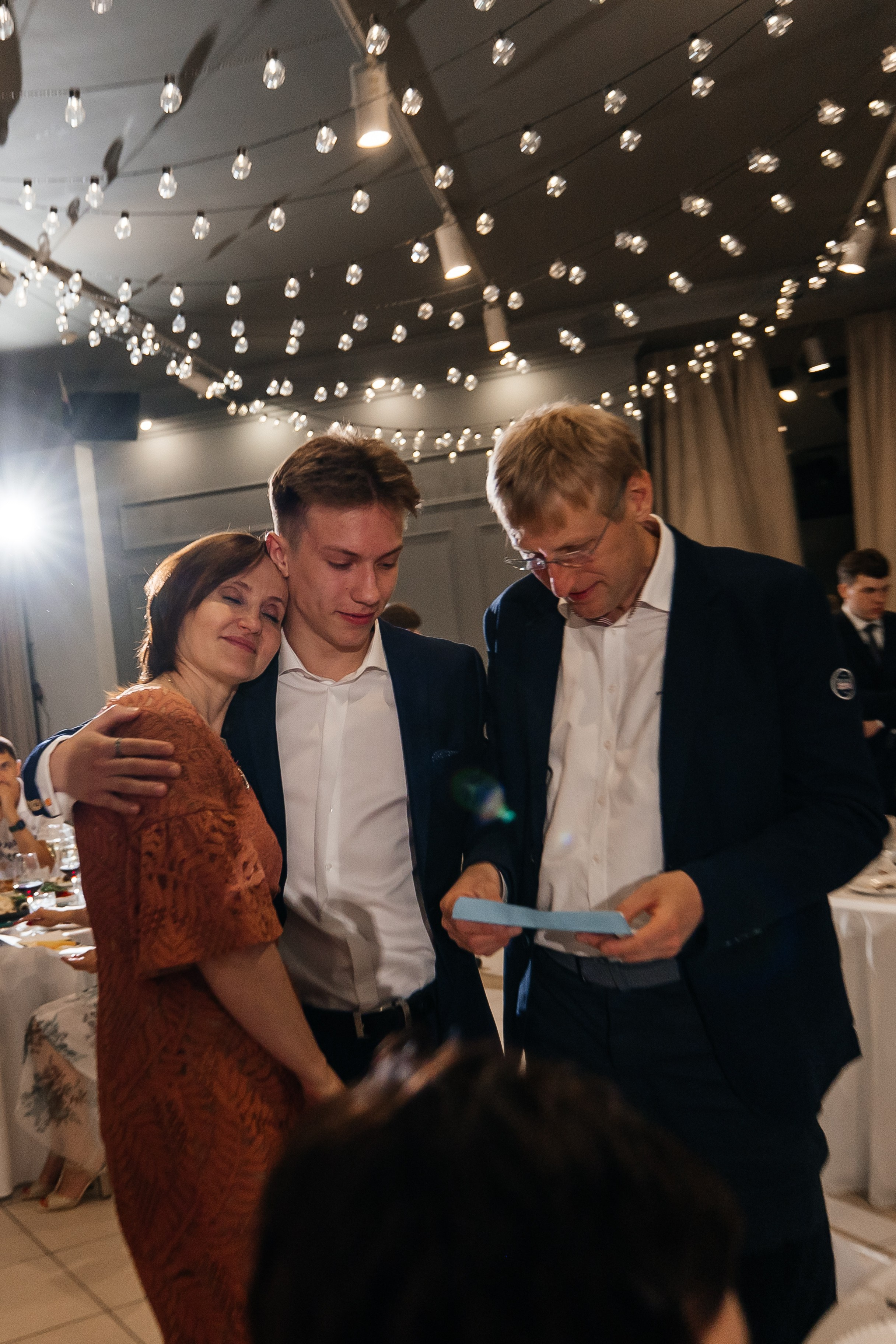 2023-06-23 Выпускной МБОУ СОШ № 10. Фотограф в Красноярске