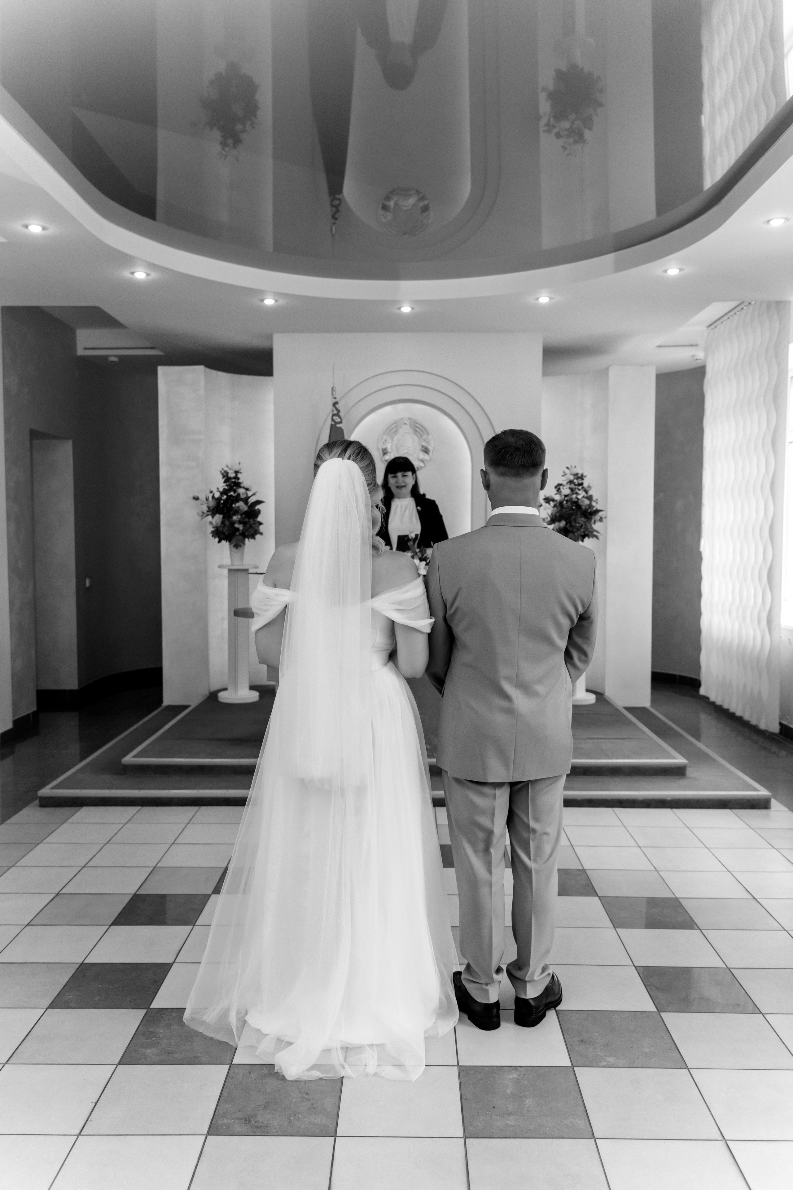 ЗАГС Партизанского района (большой зал). Ваш семейный фотограф в Минске — Вика Трегубова