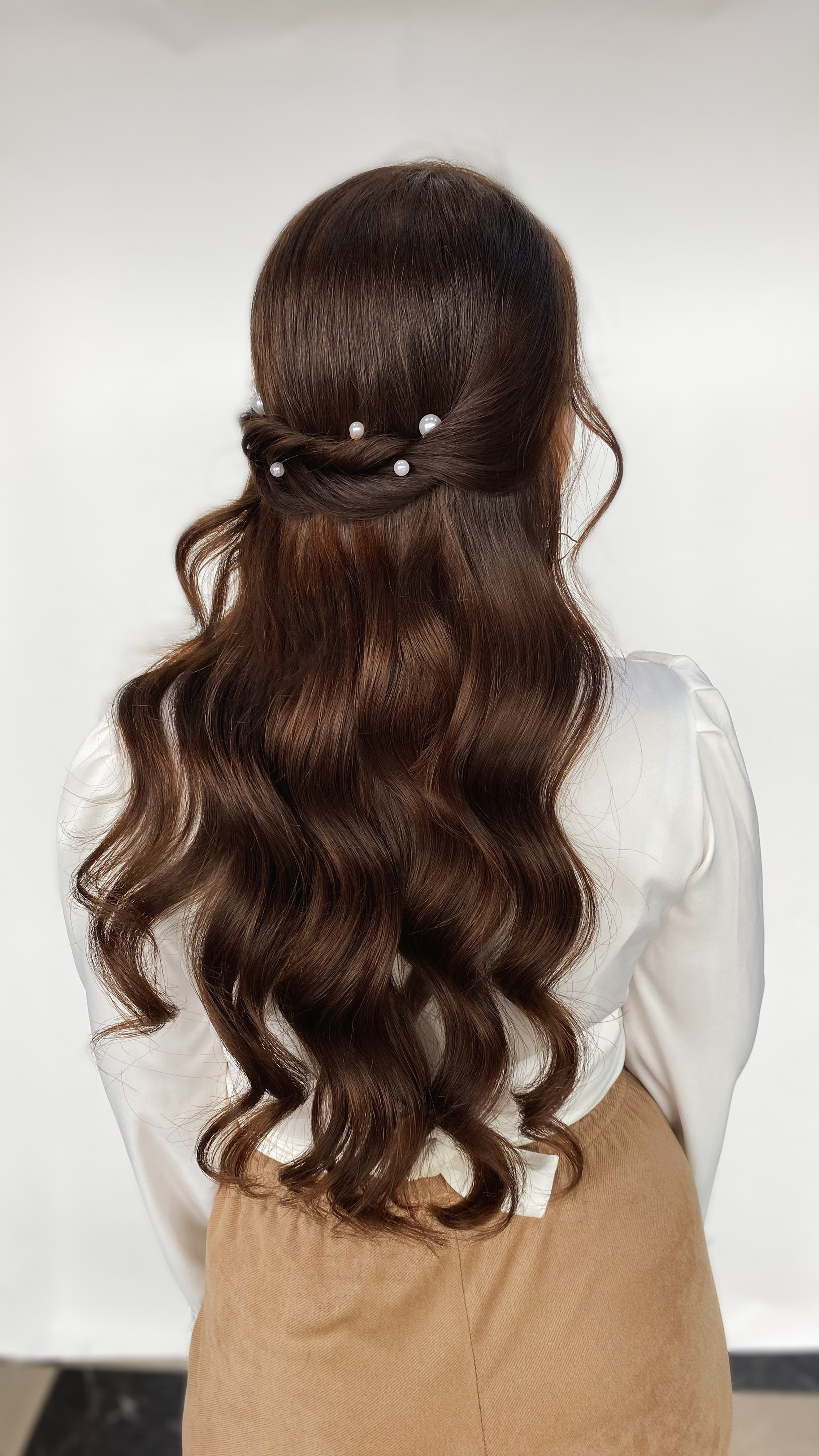 Локоны. Свадебный стилист по прическам и макияжу в Ростове-на-Дону Даниэла Дар