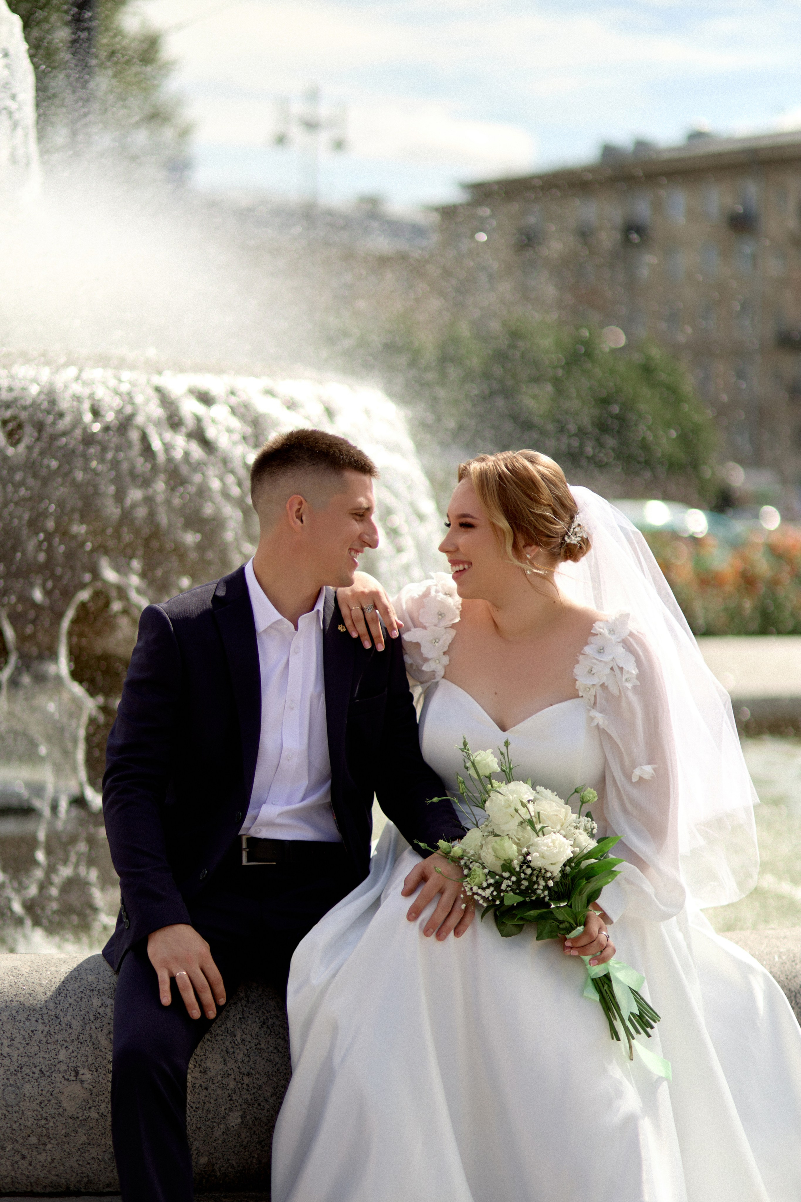 Свадебная Фотосессия в Парке Победы. Сестры Карабаза. Фотографы и ретушеры в Москве и Санкт-Петербурге