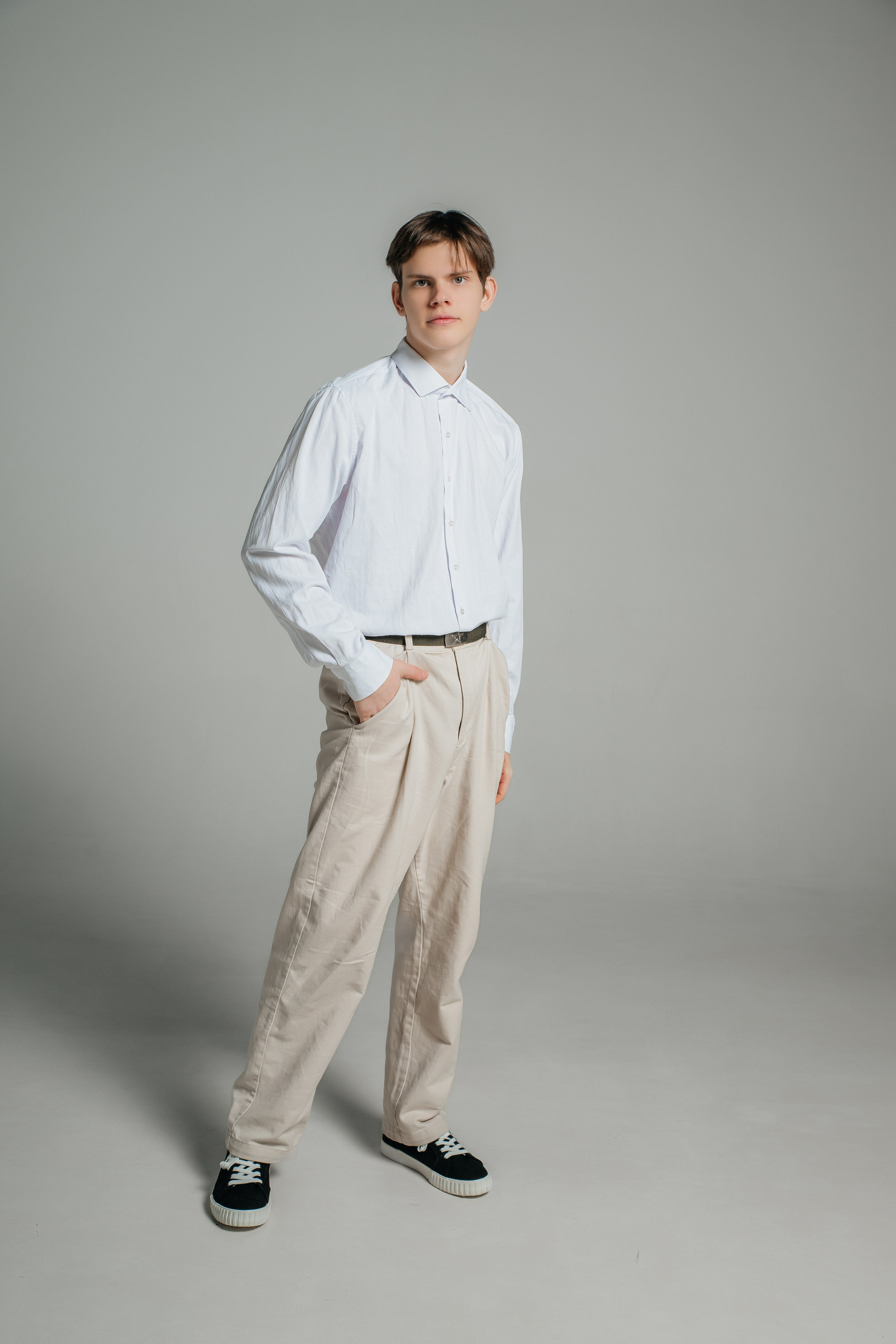 Школа № 16 — Владивосток 2025. Фотограф Ярмишко Дарья. Выпускные фотокниги