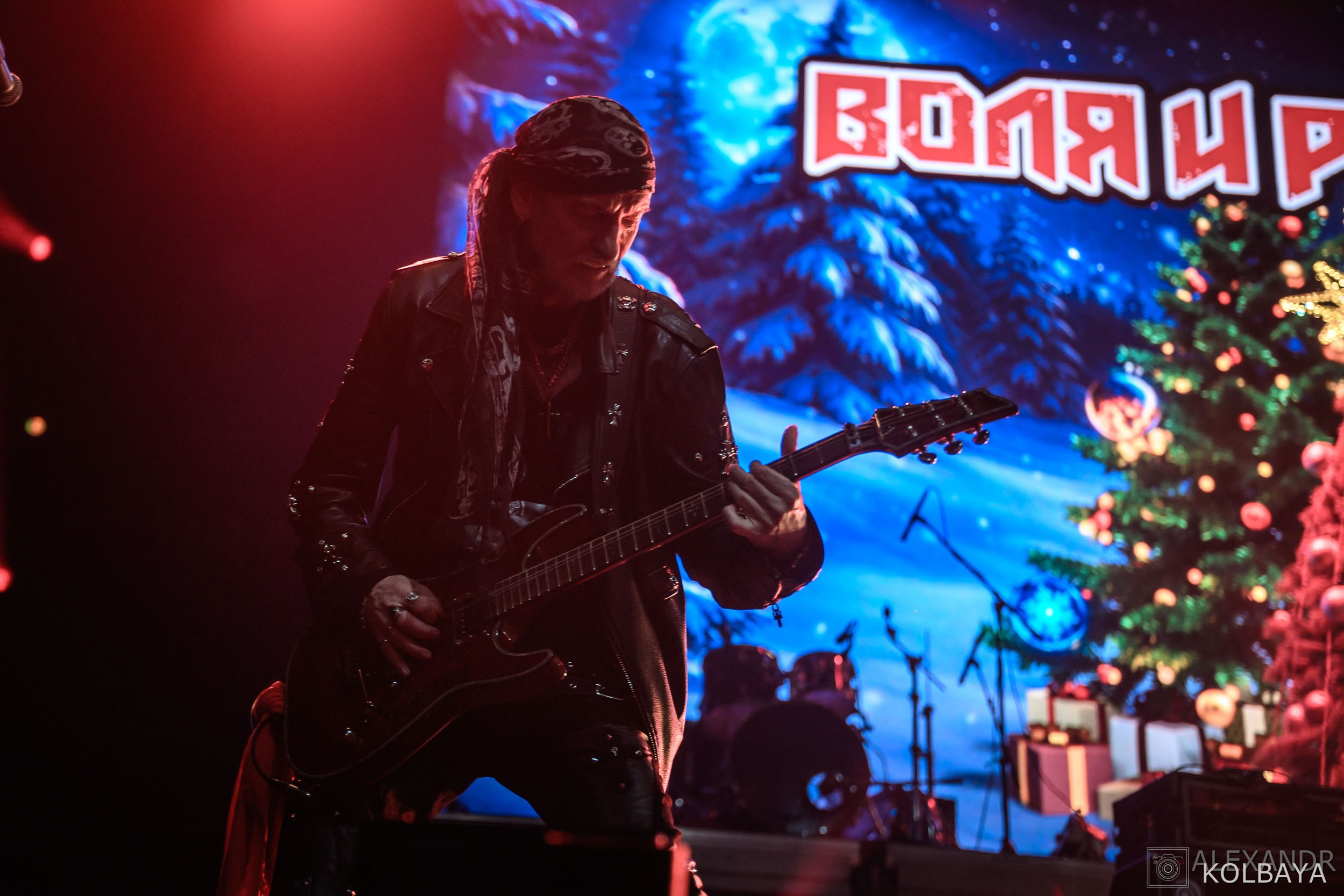 Фоторепортаж с Метал-Елки 2026. Концертный и театральный репортажный фотограф в Москве Александр Колбая
