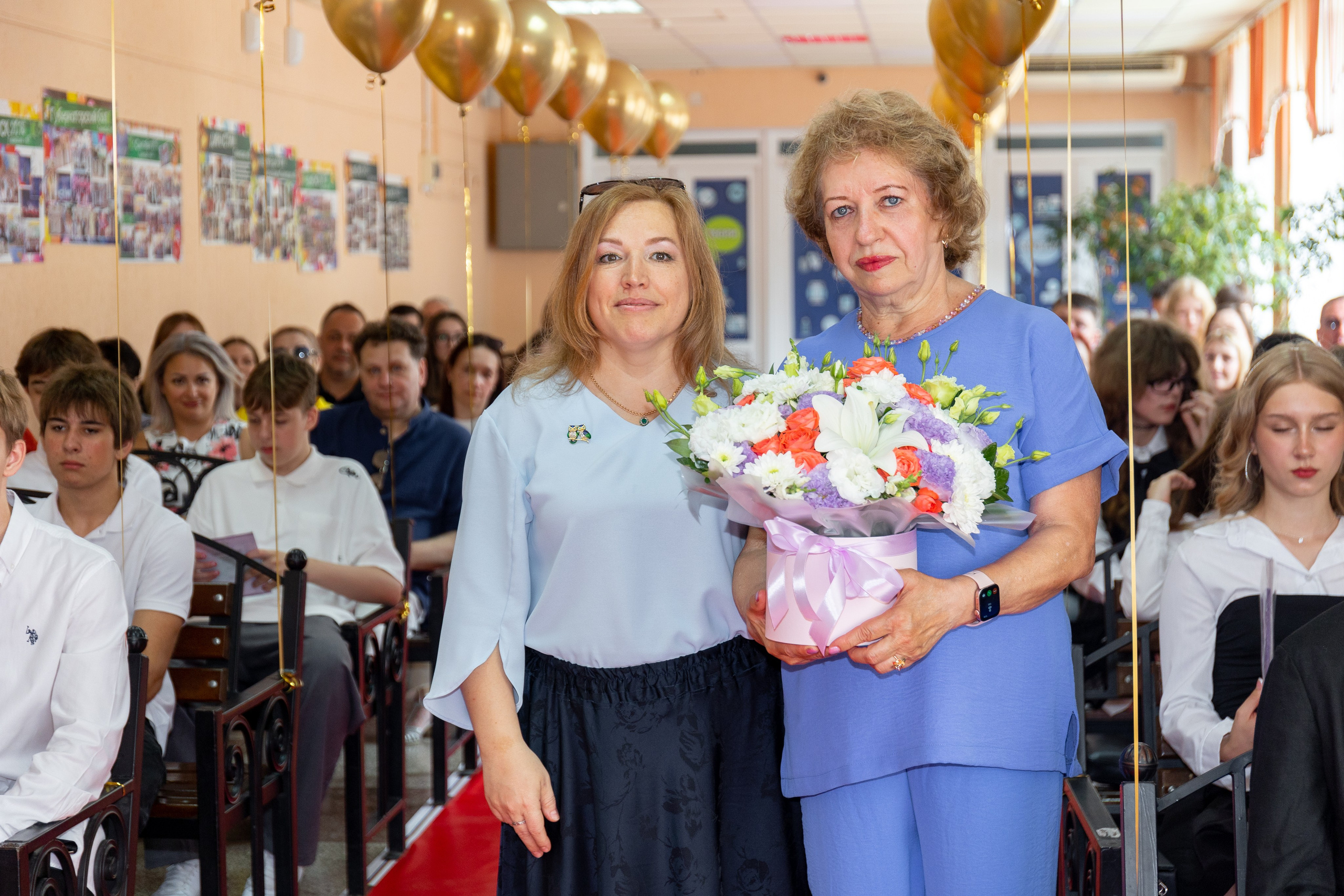 Вручение аттестатов (Гимназия№ 66). Фото и видеосъемка любых мероприятий в городе Краснодаре и Краснодарском крае. Щеколдин Антон