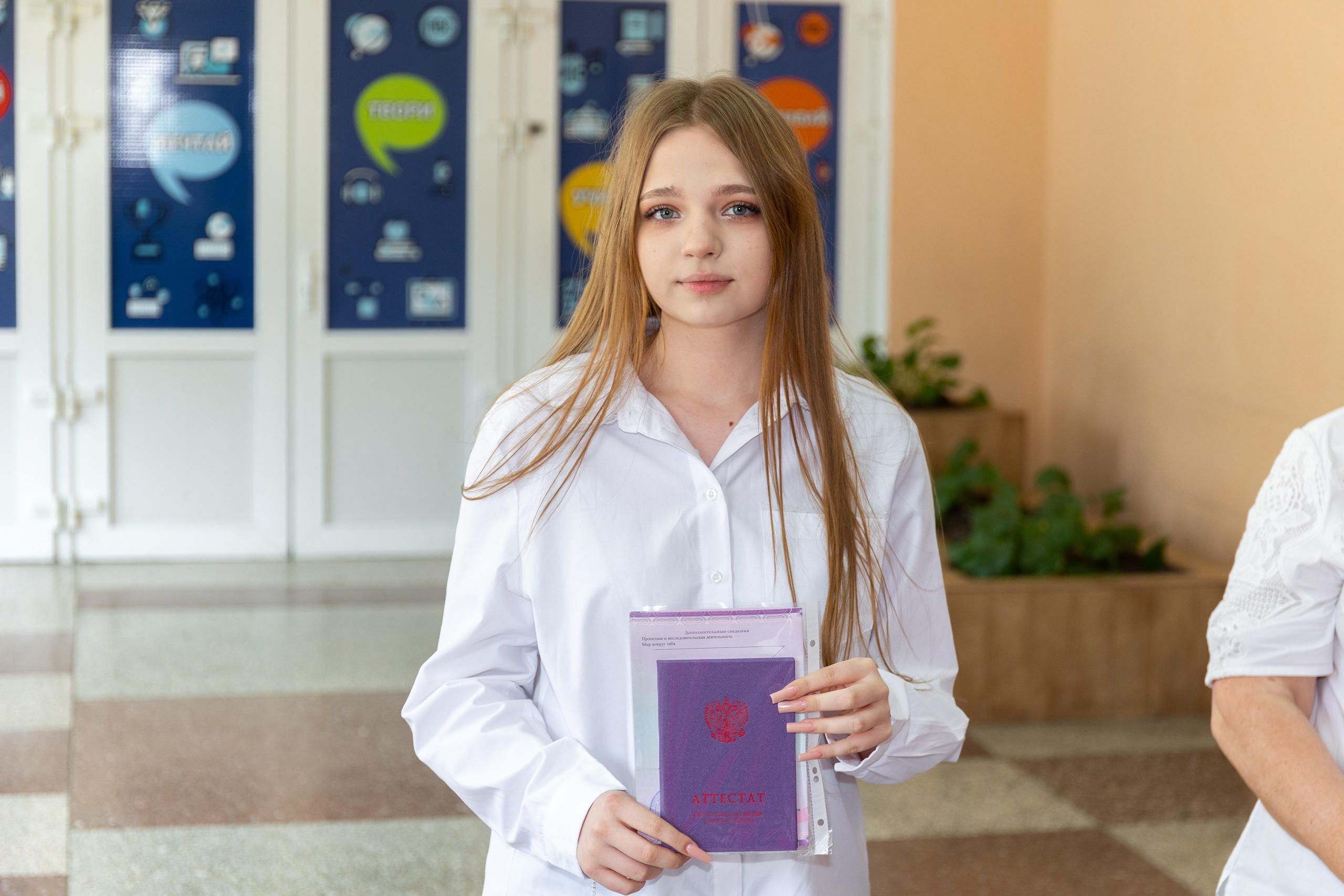 Вручение аттестатов (Гимназия№ 66). Фото и видеосъемка любых мероприятий в городе Краснодаре и Краснодарском крае. Щеколдин Антон