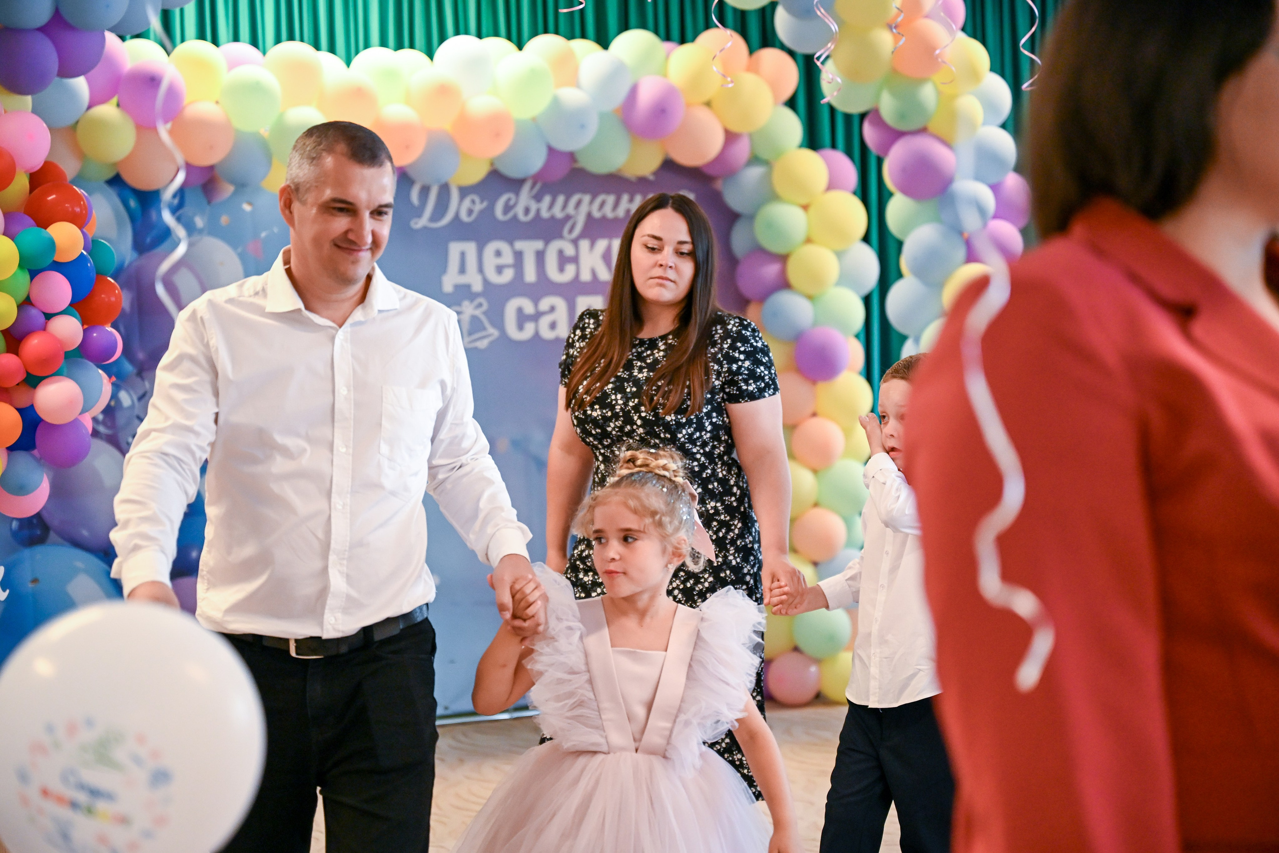 Выпускной детский сад№ 180. Фото и видеосъемка любых мероприятий в городе Краснодаре и Краснодарском крае. Щеколдин Антон
