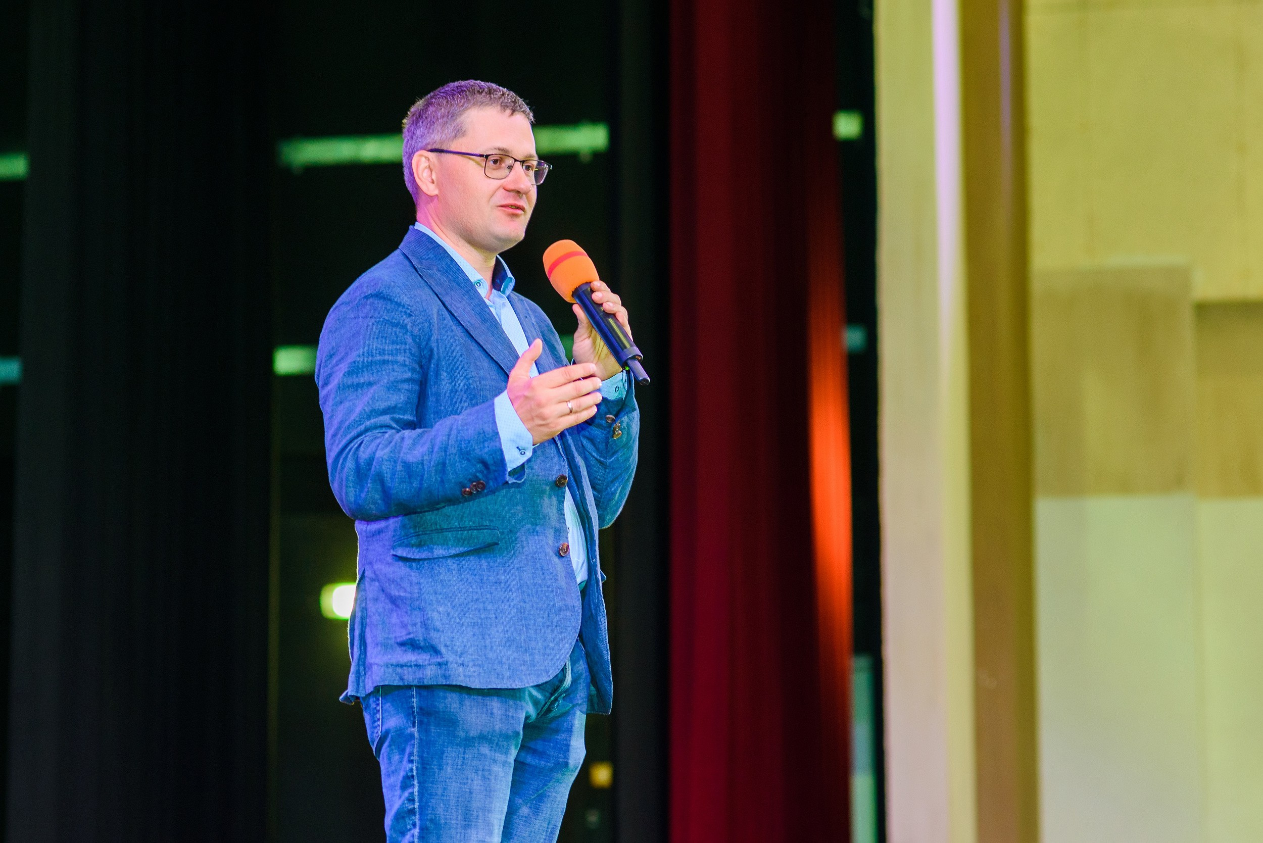 Репортажная съемка в Шымкенте — репортажный фотограф Михаил Клёшев. Михаил Клёшев — Профессиональный фотограф в Шымкенте и области