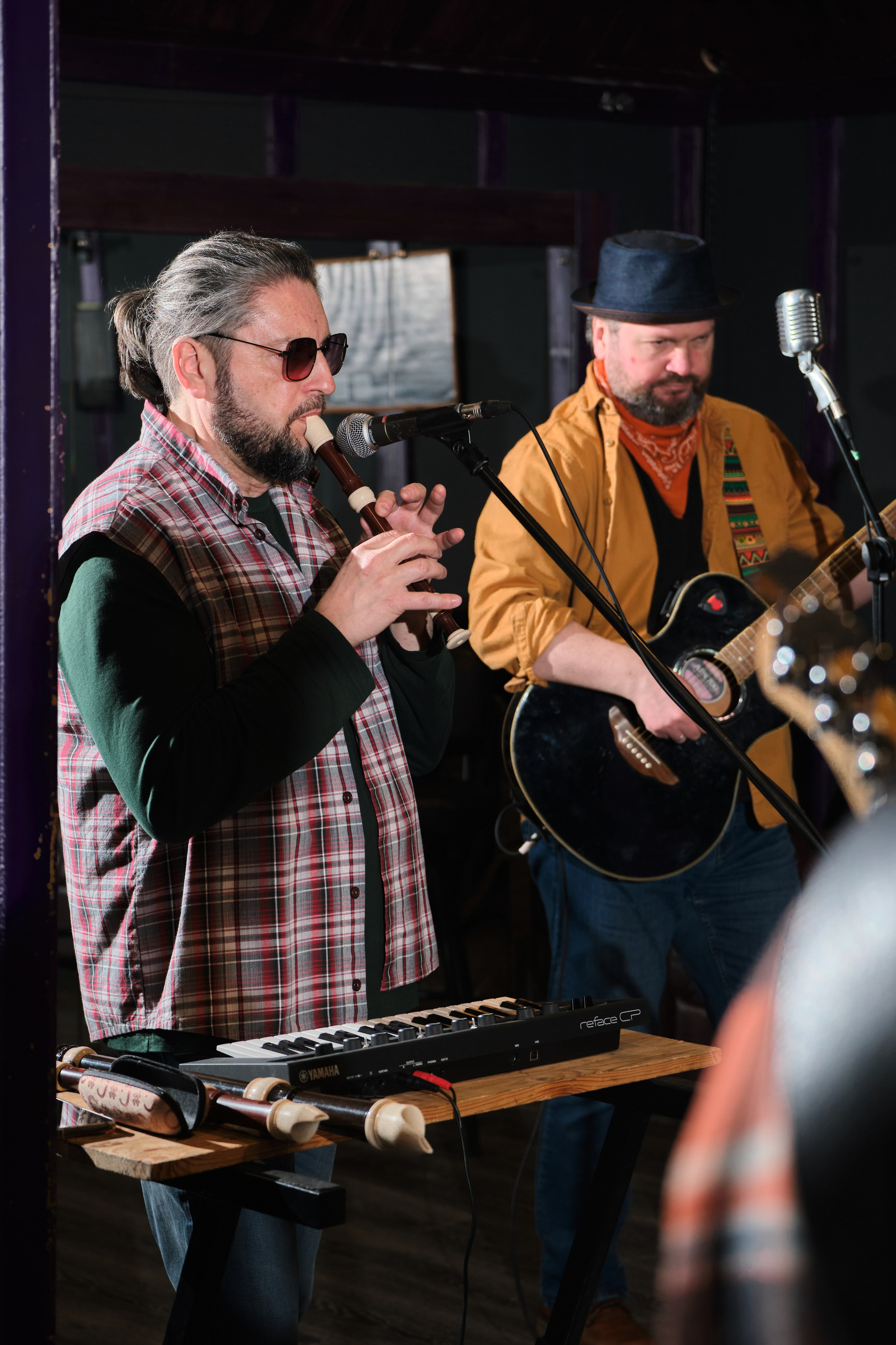 Фотограф для съемки музыкальной группы, услуги фотографа для музыкантов, певцов, эстрадной и концерной деятельности. Ваш фотограф для съемки концертов и мероприятий.