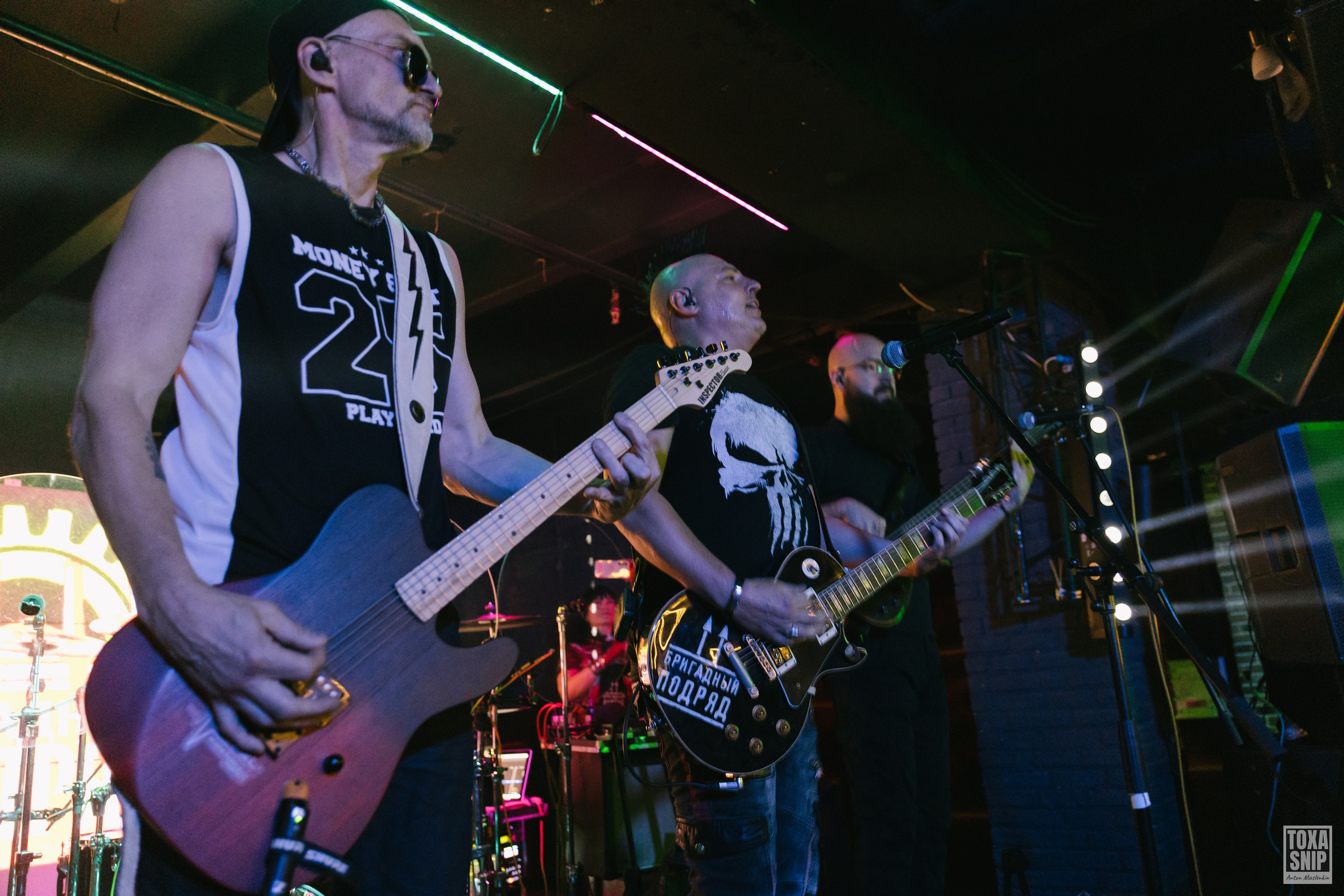 Бригадный подряд (03.10.2025). Toxasnip Photo | Anton Maslenkin