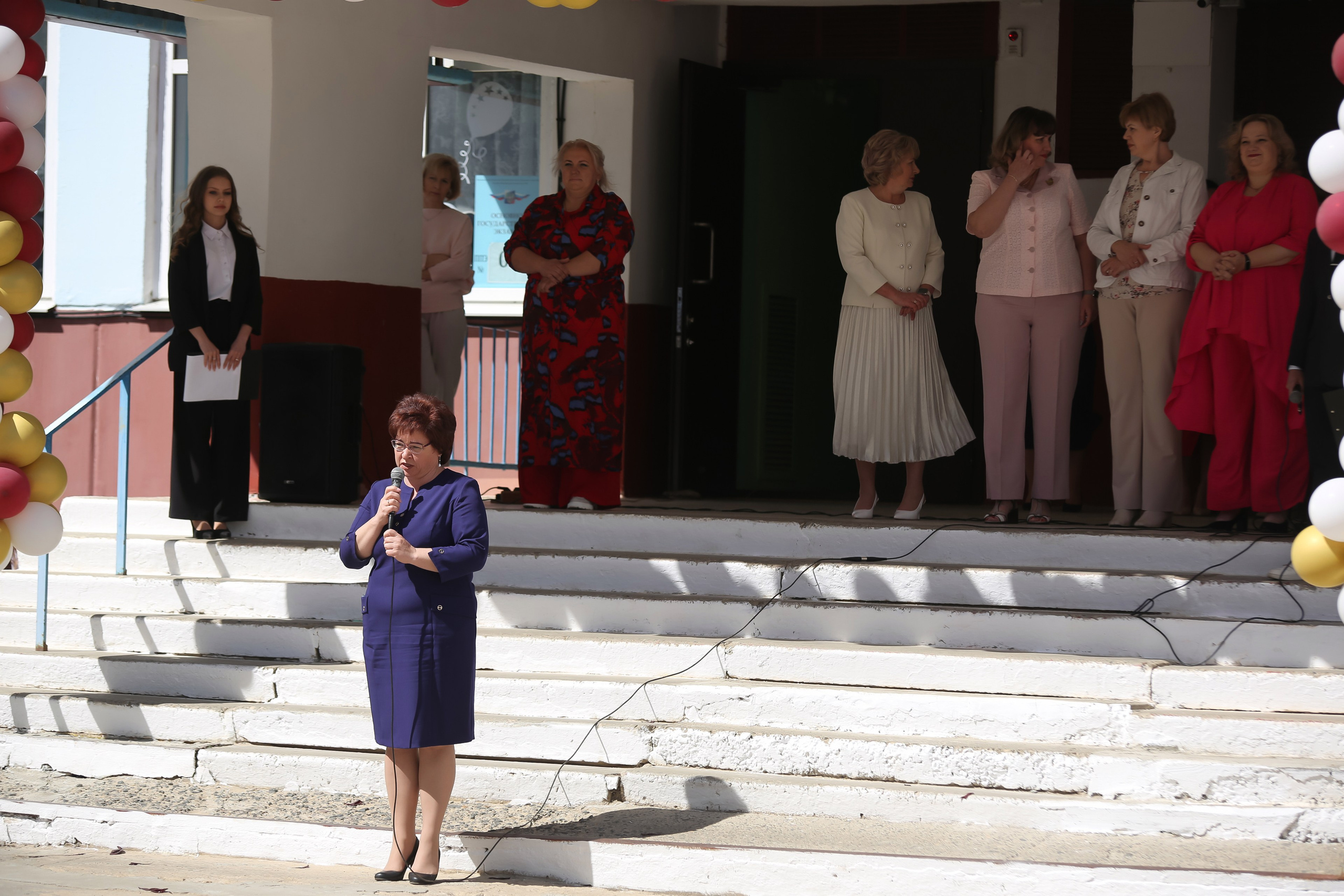 ЛИНЕЙКА «ПОСЛЕДНИЙ ЗВОНОК» 9 ШКОЛА 2024 г МЦЕНСК. ТВОЙ АЛЬБОМ / ТВОИ ПРАВИЛА