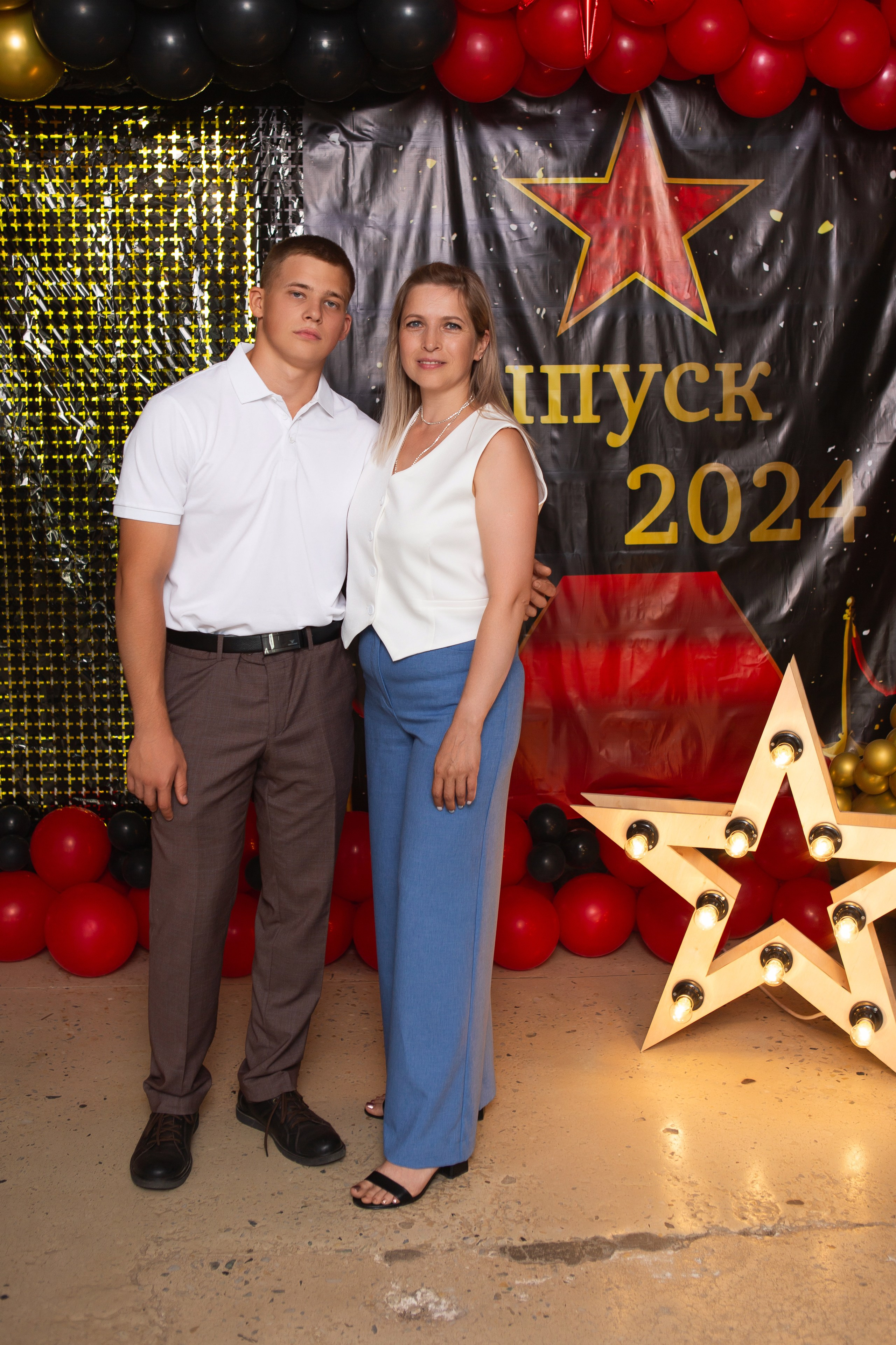 ФОТОСЕССИЯ С РОДИТЕЛЯМИ «ВЫПУСКНОЙ» 2024 г. 9 ШКОЛА г. МЦЕНСК. ТВОЙ АЛЬБОМ / ТВОИ ПРАВИЛА