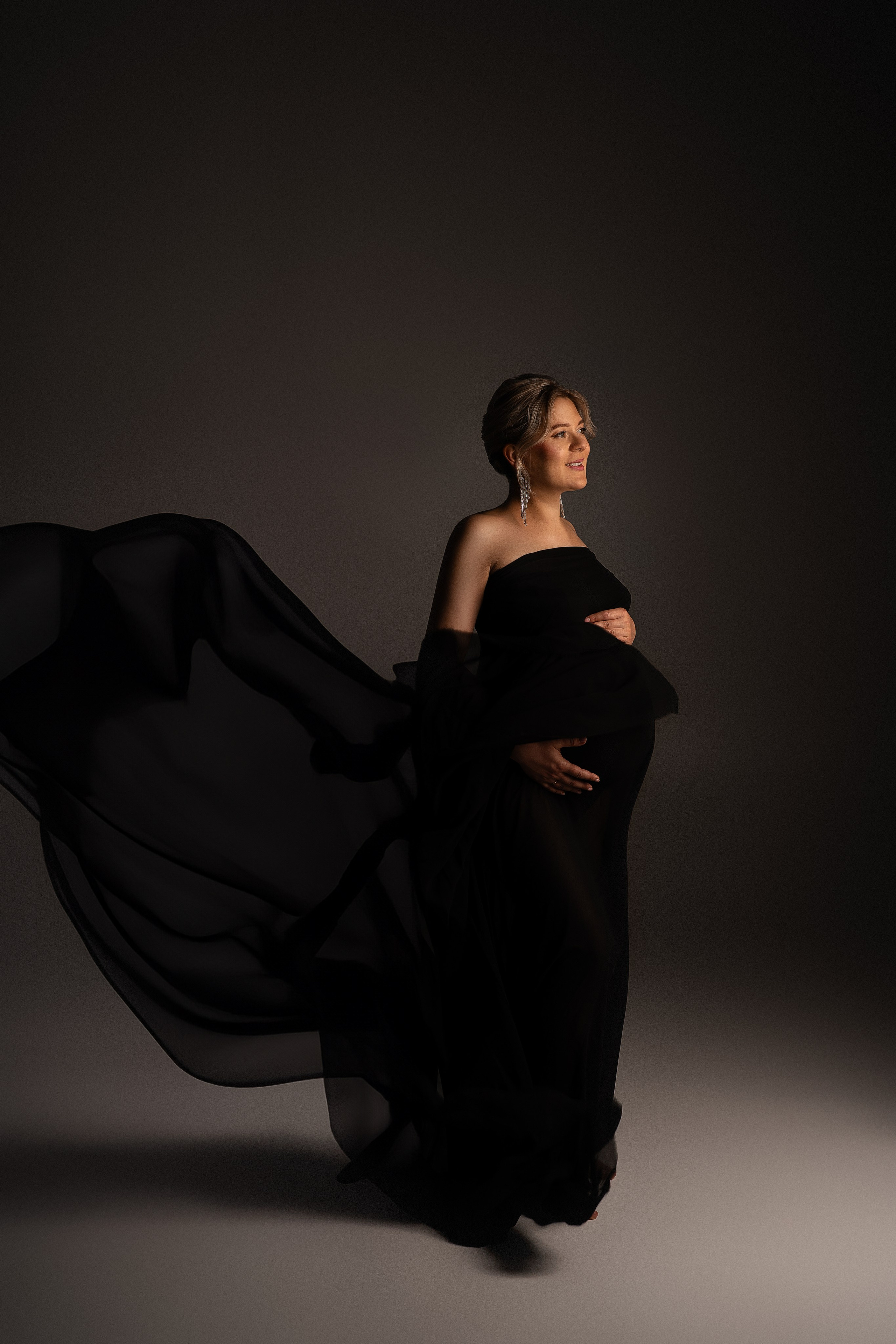 Ткани. Фотограф беременности в Омске Татьяна Медведева