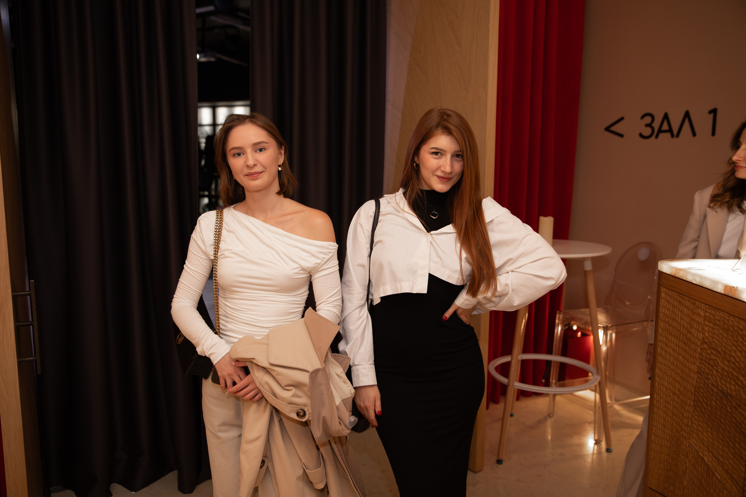 Полина Маришова | Оффлайн Тренинг по речи и голосу. Фотограф брендов и бизнеса в Москве Алексей Сентюрин