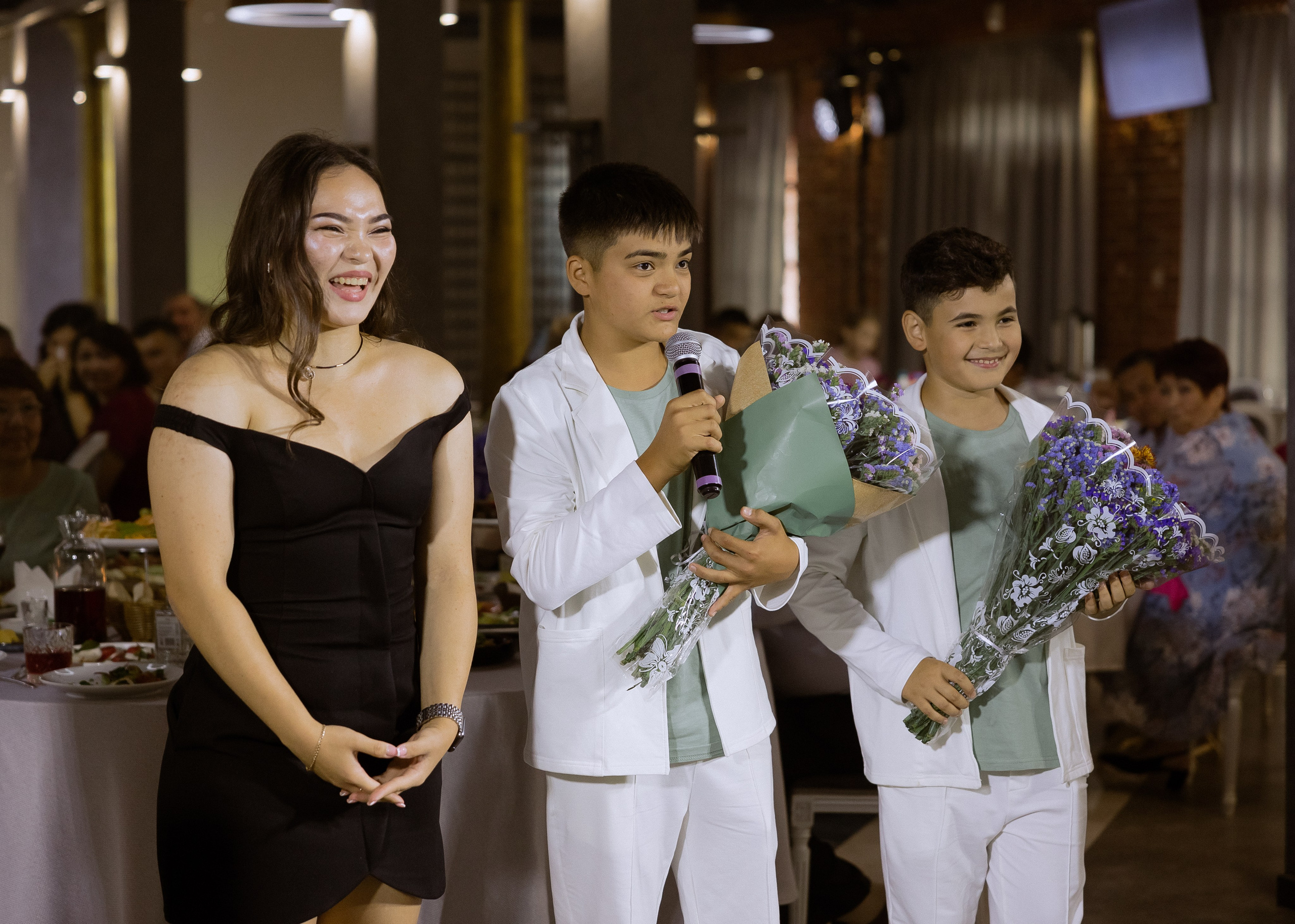 Дмитрий и Алита. Фотограф Эмиль Исякаев