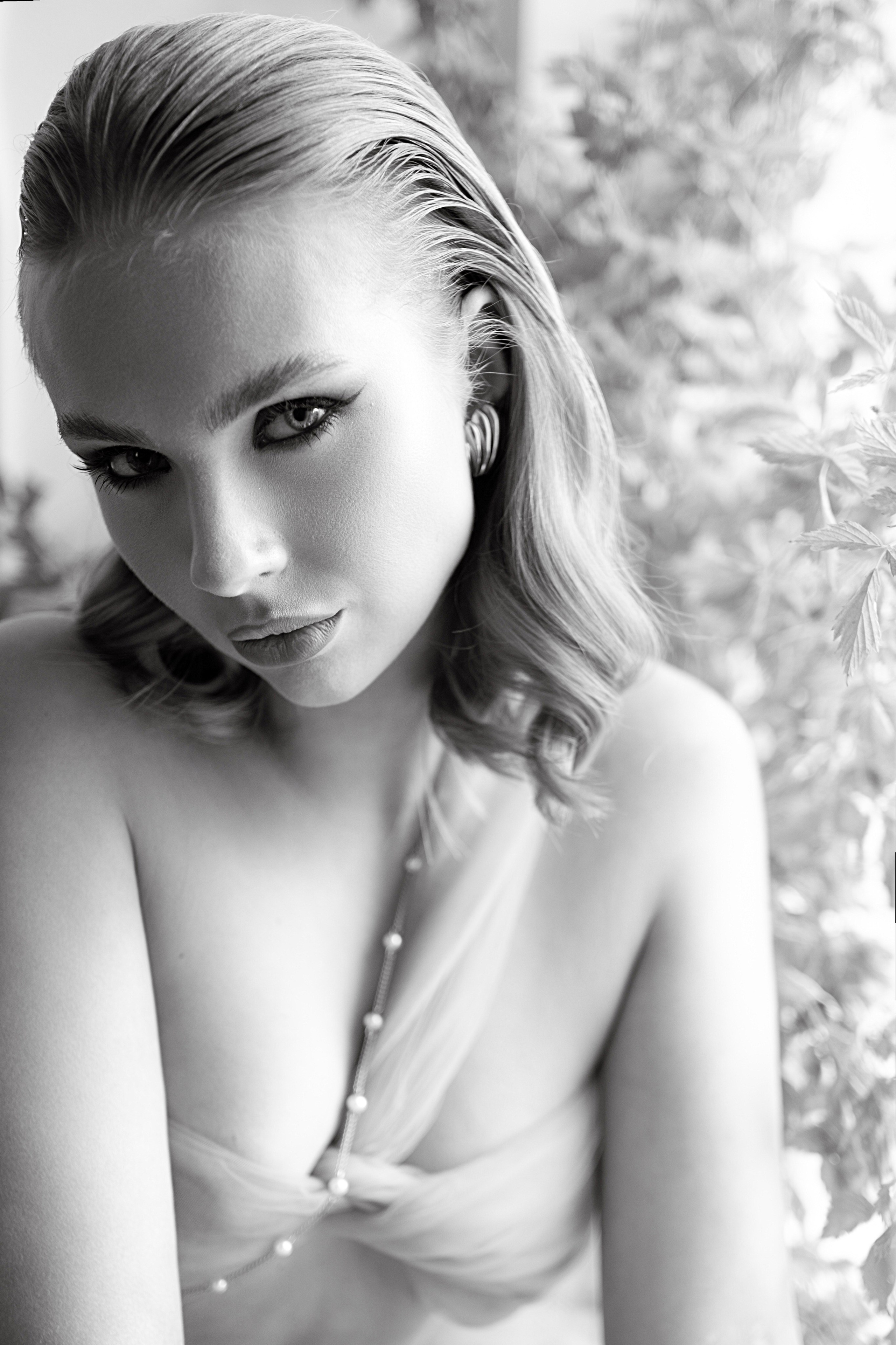 Yulia. Negovora_allady