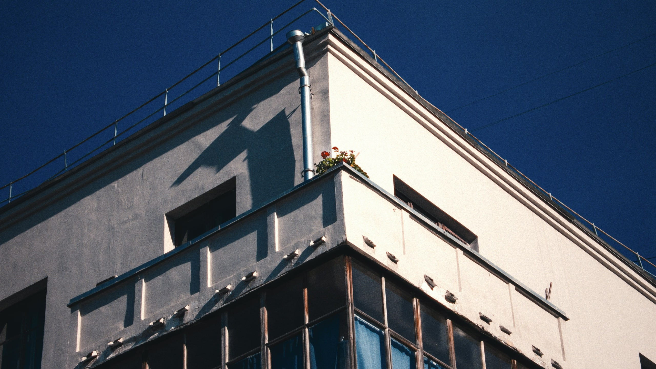 Автор: Борис Парфианов