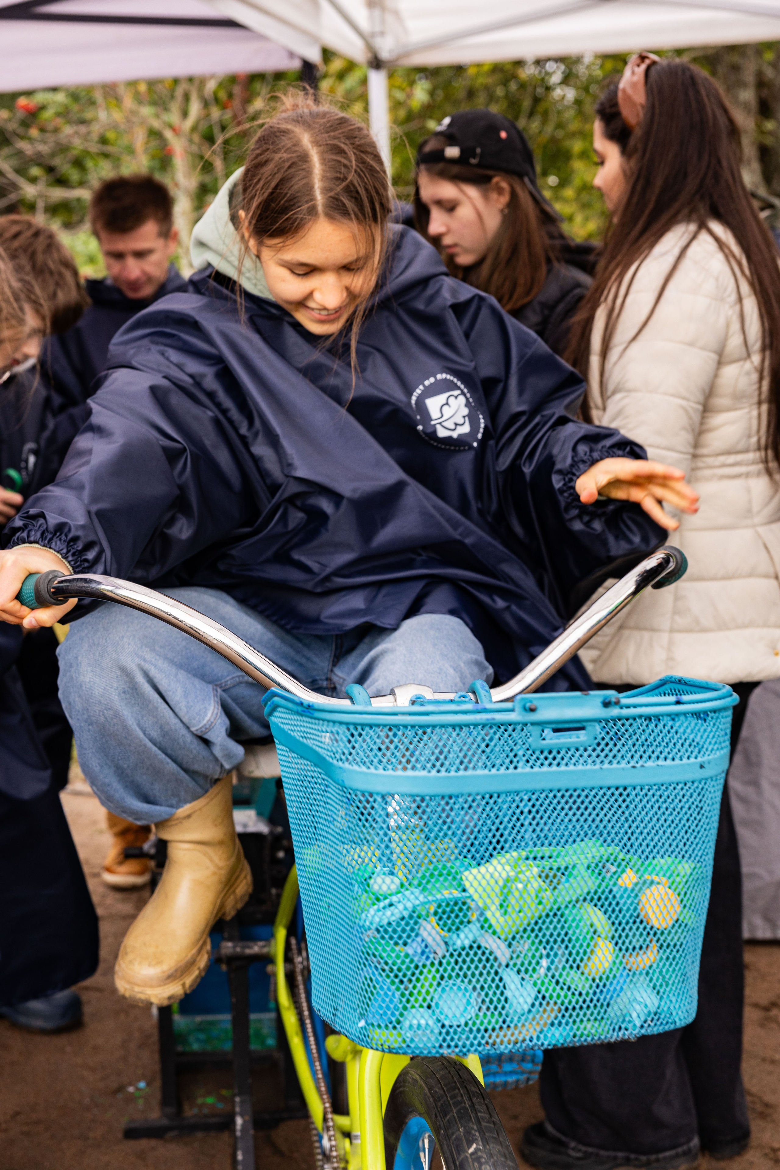 Зеленый пластик. Западный Котлин. Фотограф/видеограф в Санкт-Петербурге Динара Гольдина