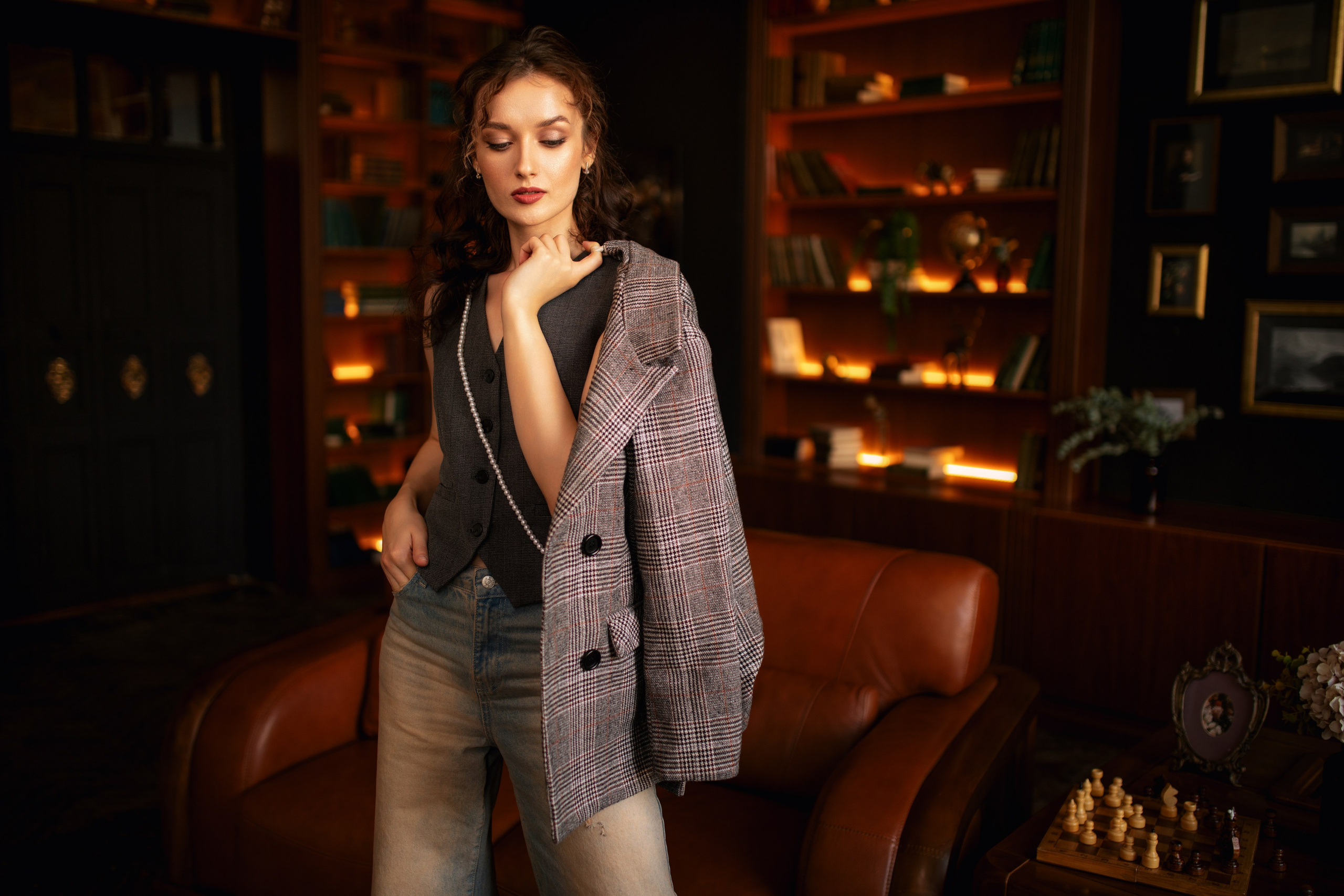 Фотосет с Анастасией в интерьере в формате «Я красивая». Дмитрий Шульгин, портретный фотограф в Воронеже