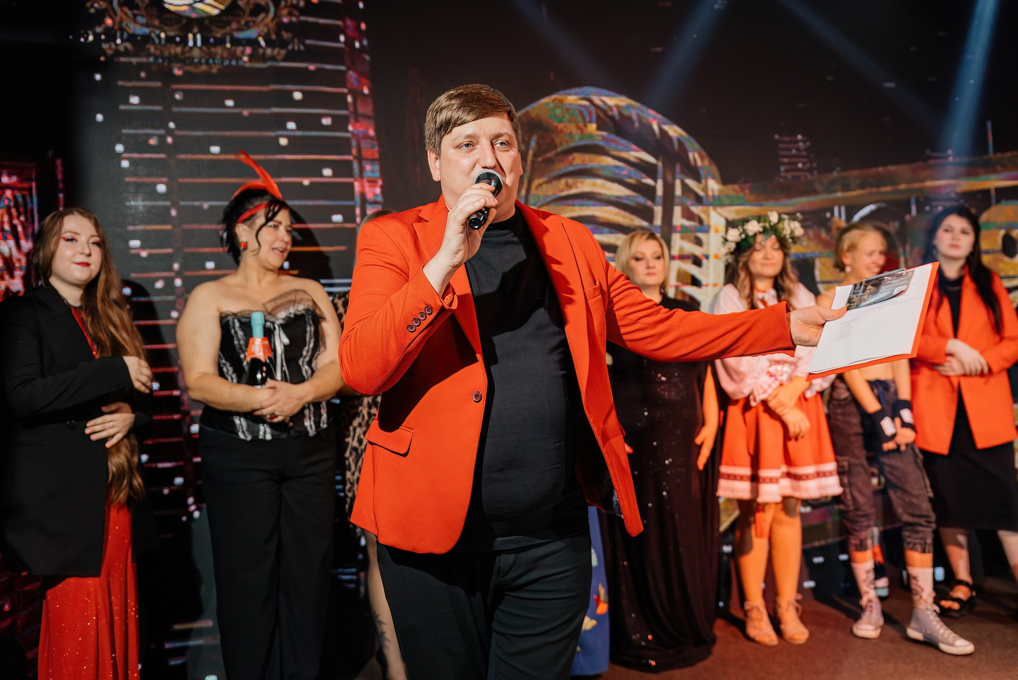 Караоке-проект «Голос большого города». Свадебный и репортажный фотограф Никита Сницарев в Барнауле