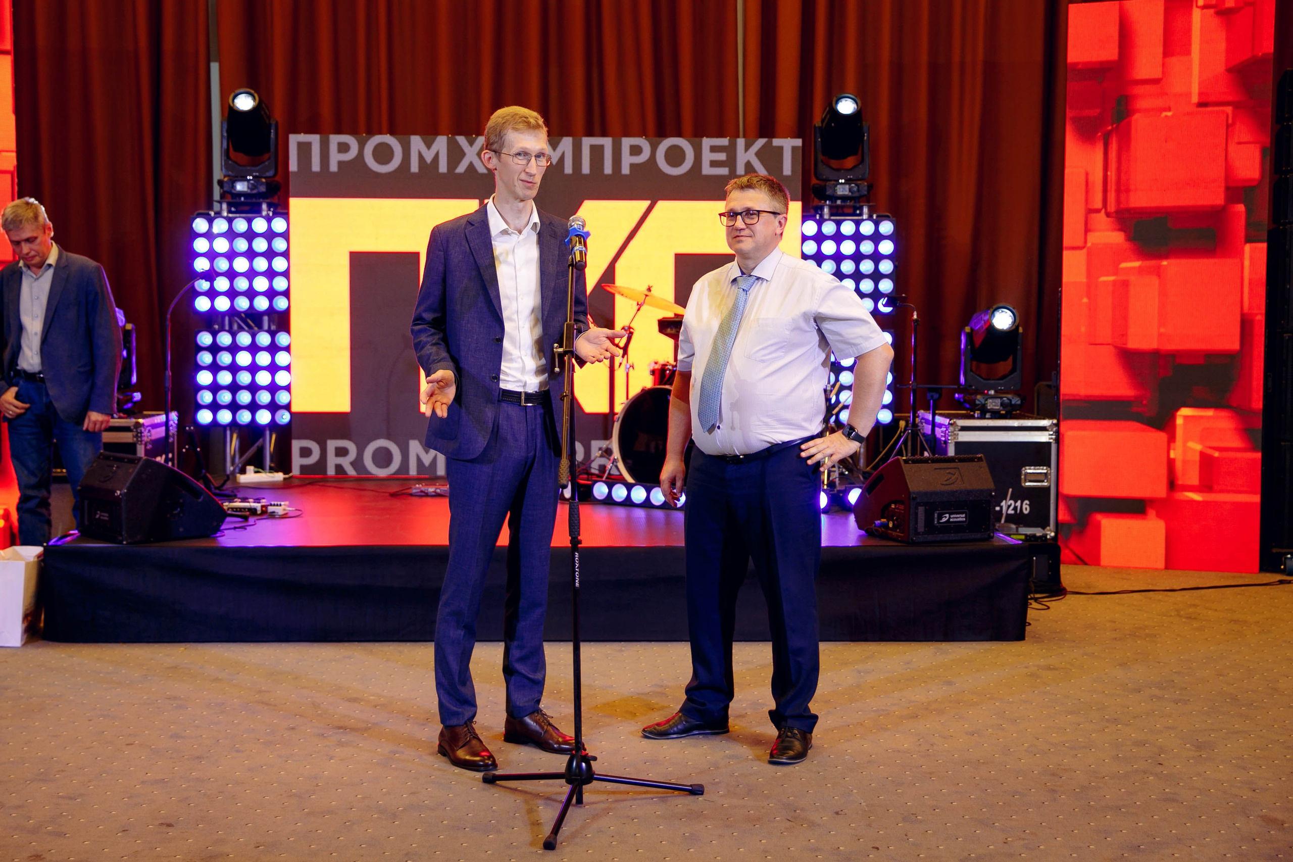 Банкет в «Азимуте». Ваш репортажный фотограф Артемий Антонов