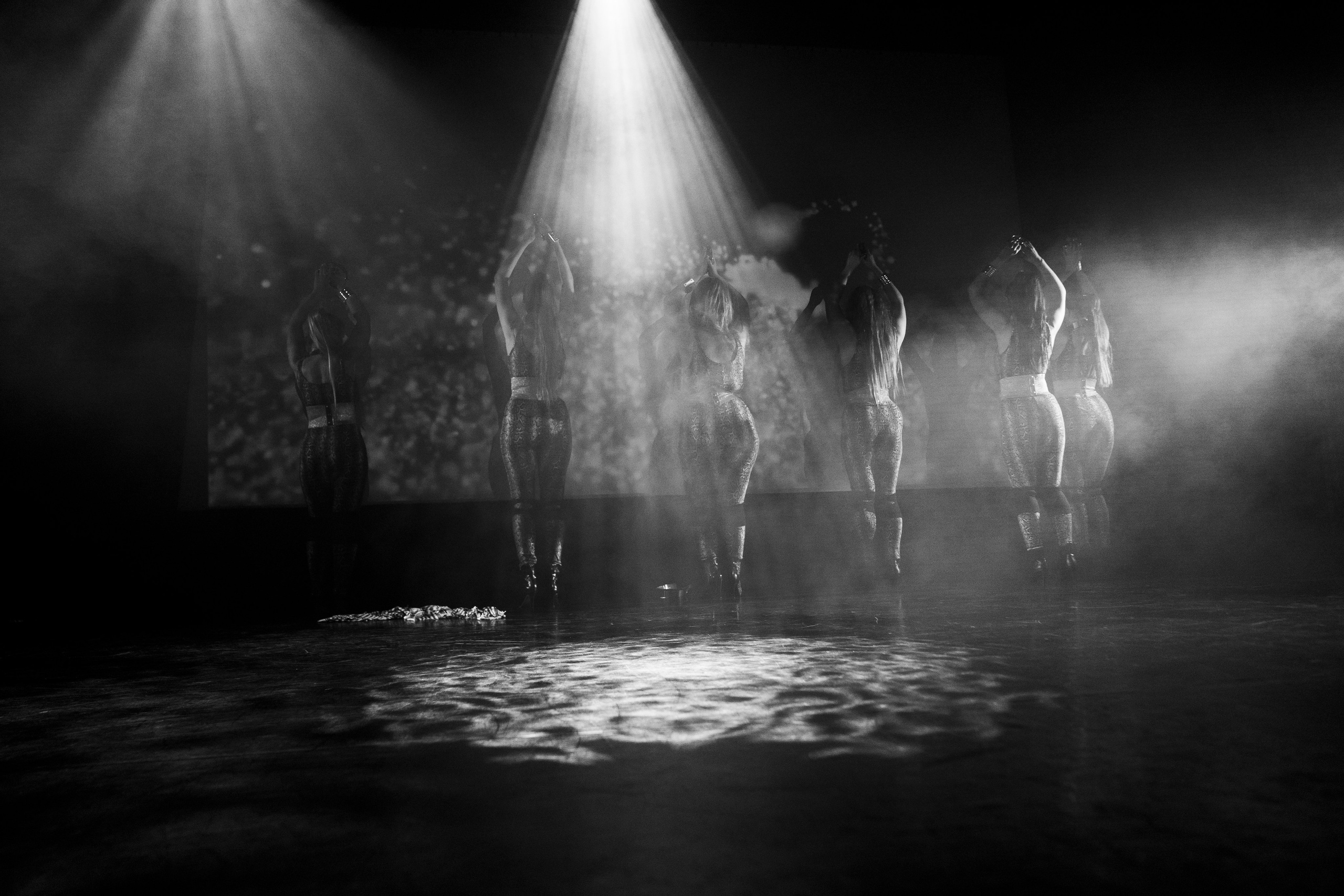 Танцевальное шоу. Свадебный фотограф в Москве Кристина Чехова