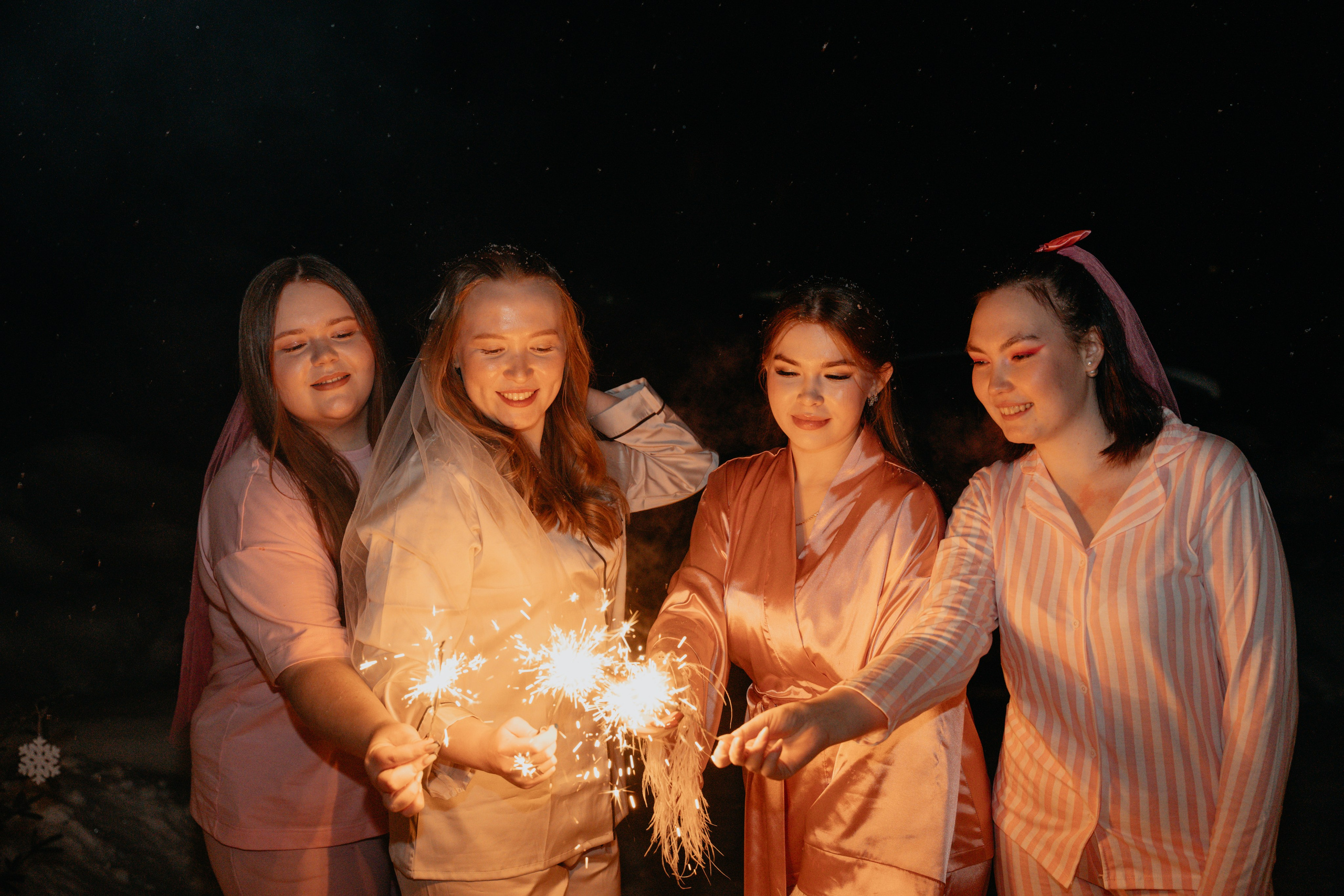 Девичник. Девчонки зажигалочки