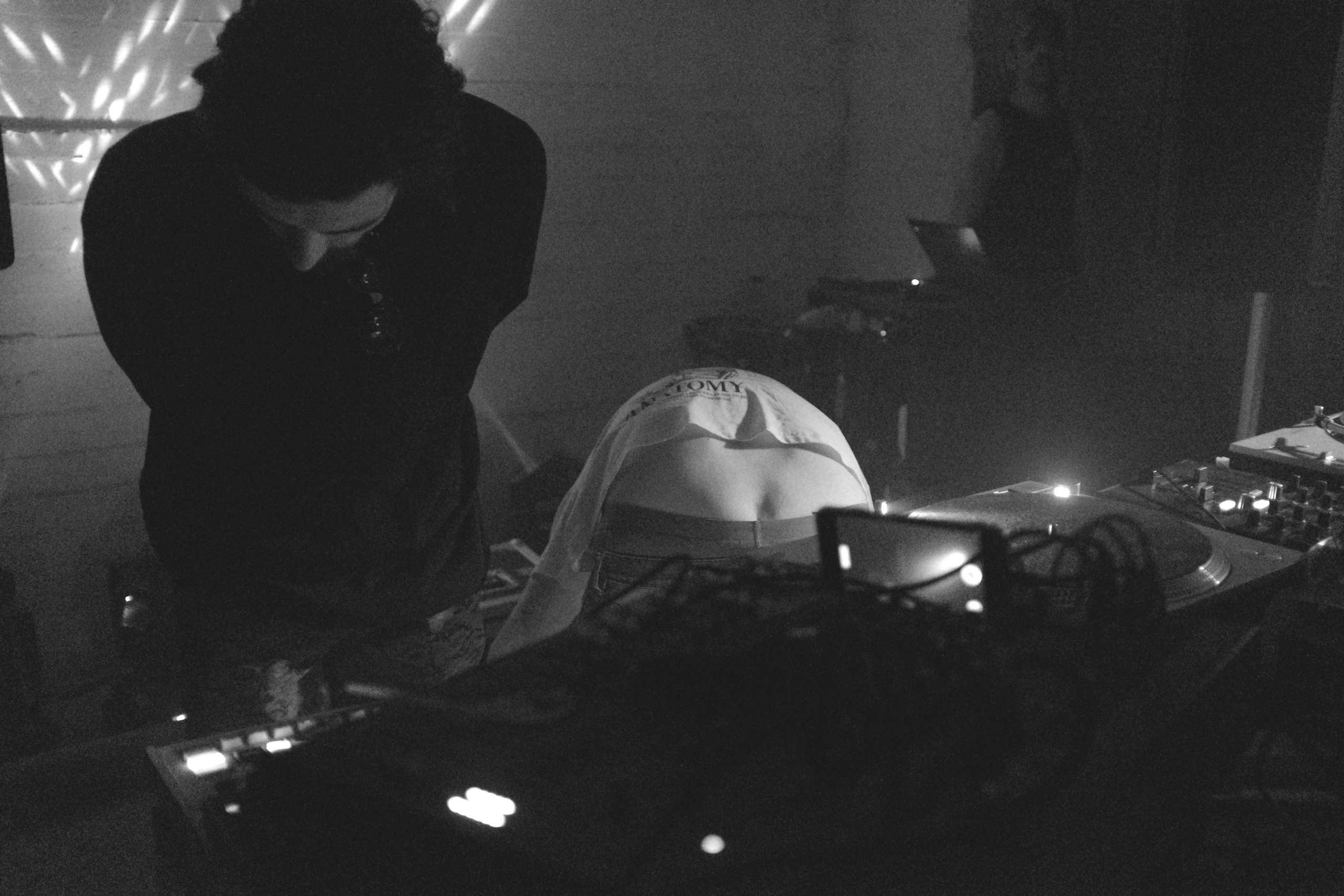 EBASHNYA. 19 июля 2025. Хардкор-габбер туса от команды Башня. Репортажный фотограф в Санкт-Петербурге Даниил Могута