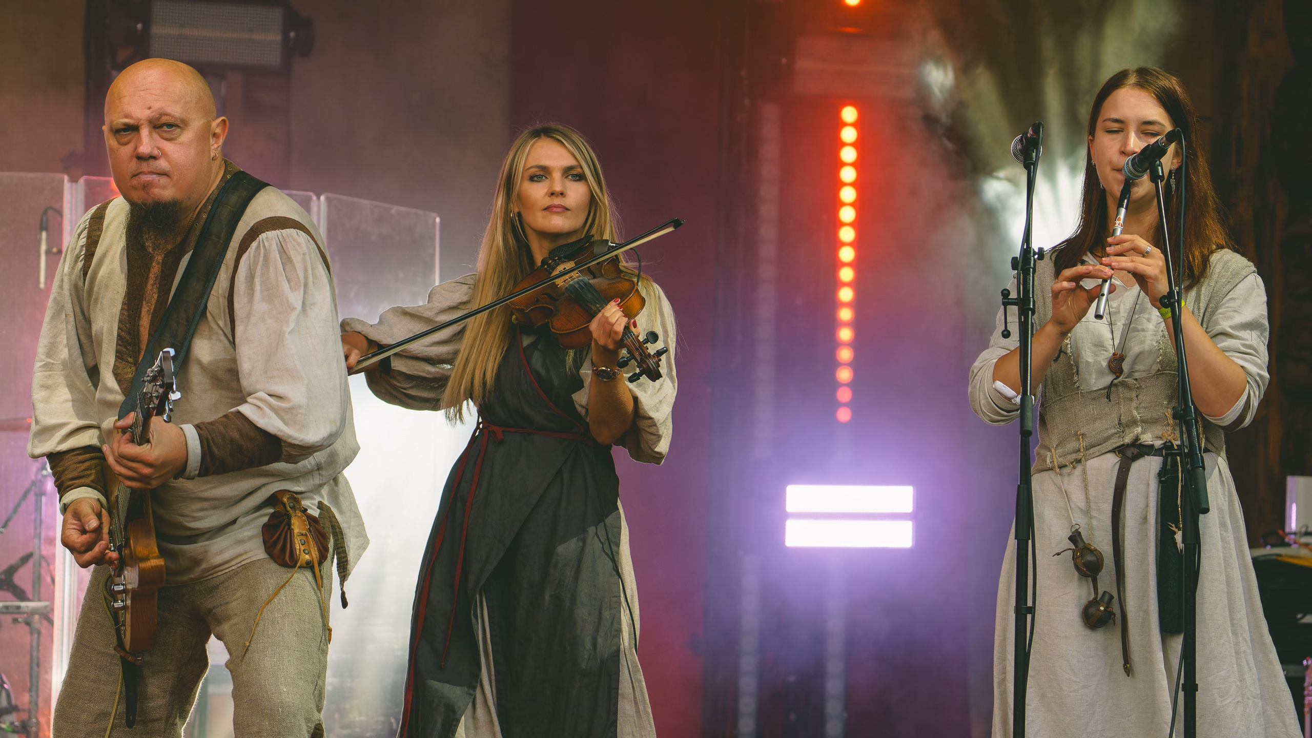 Тролль гнёт ель. Андрей Васильев. Фотограф, Санкт-Петербург, Российская Федерация