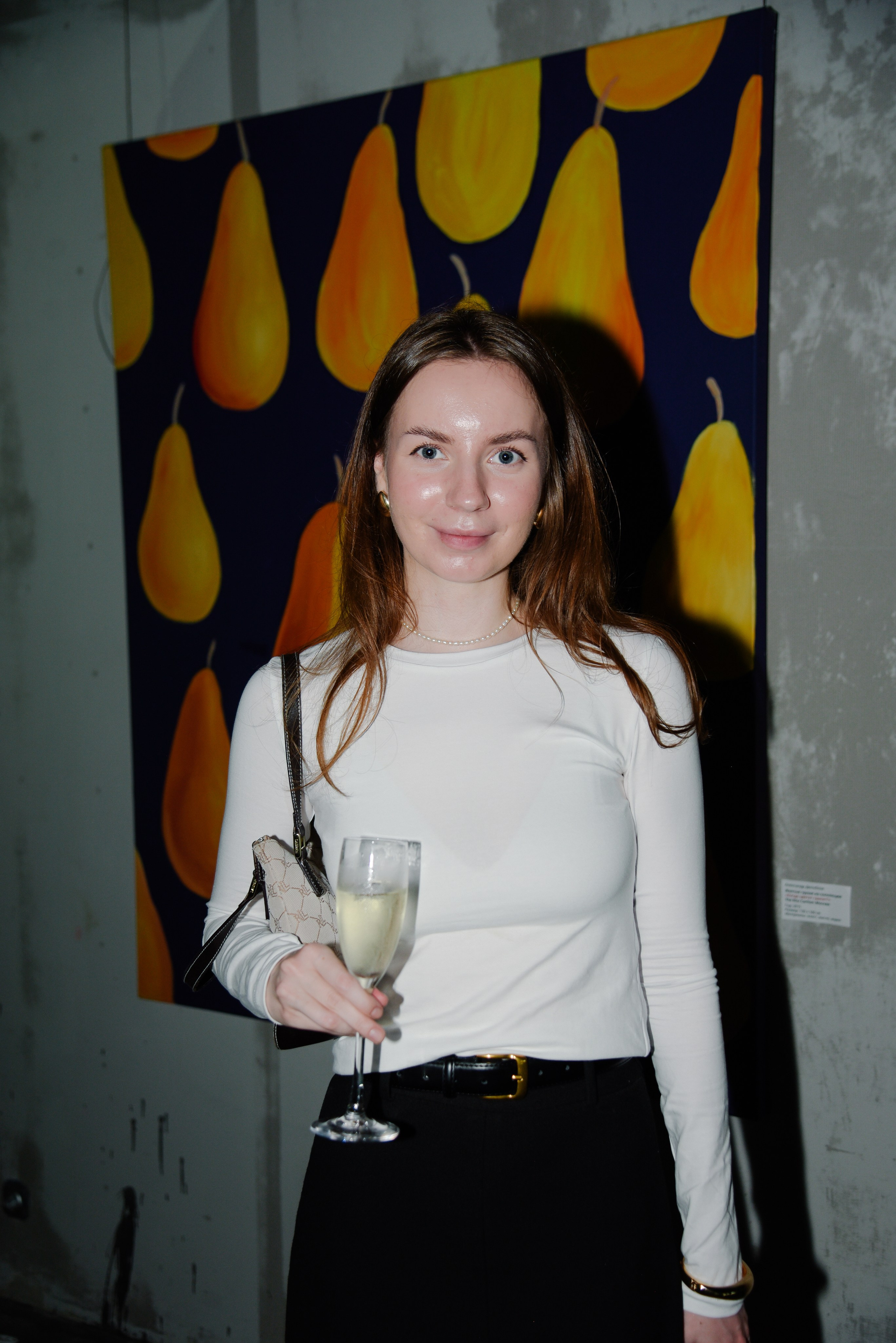 Александр Дильбази Игра взглядов в гранатовом саду. Фотограф Лола Волна, город Москва