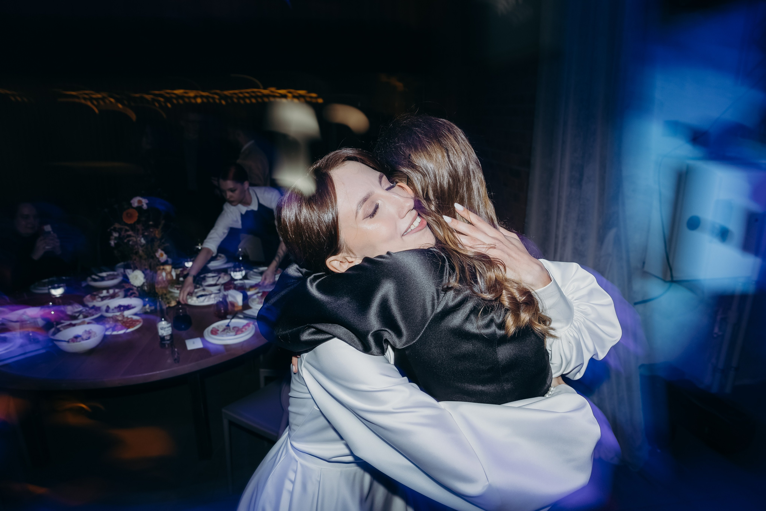 Свадьба для своих в Замке Шамони в Красноярске. Свадебный фотограф-видеограф в Красноярске Евгений Константинопольский