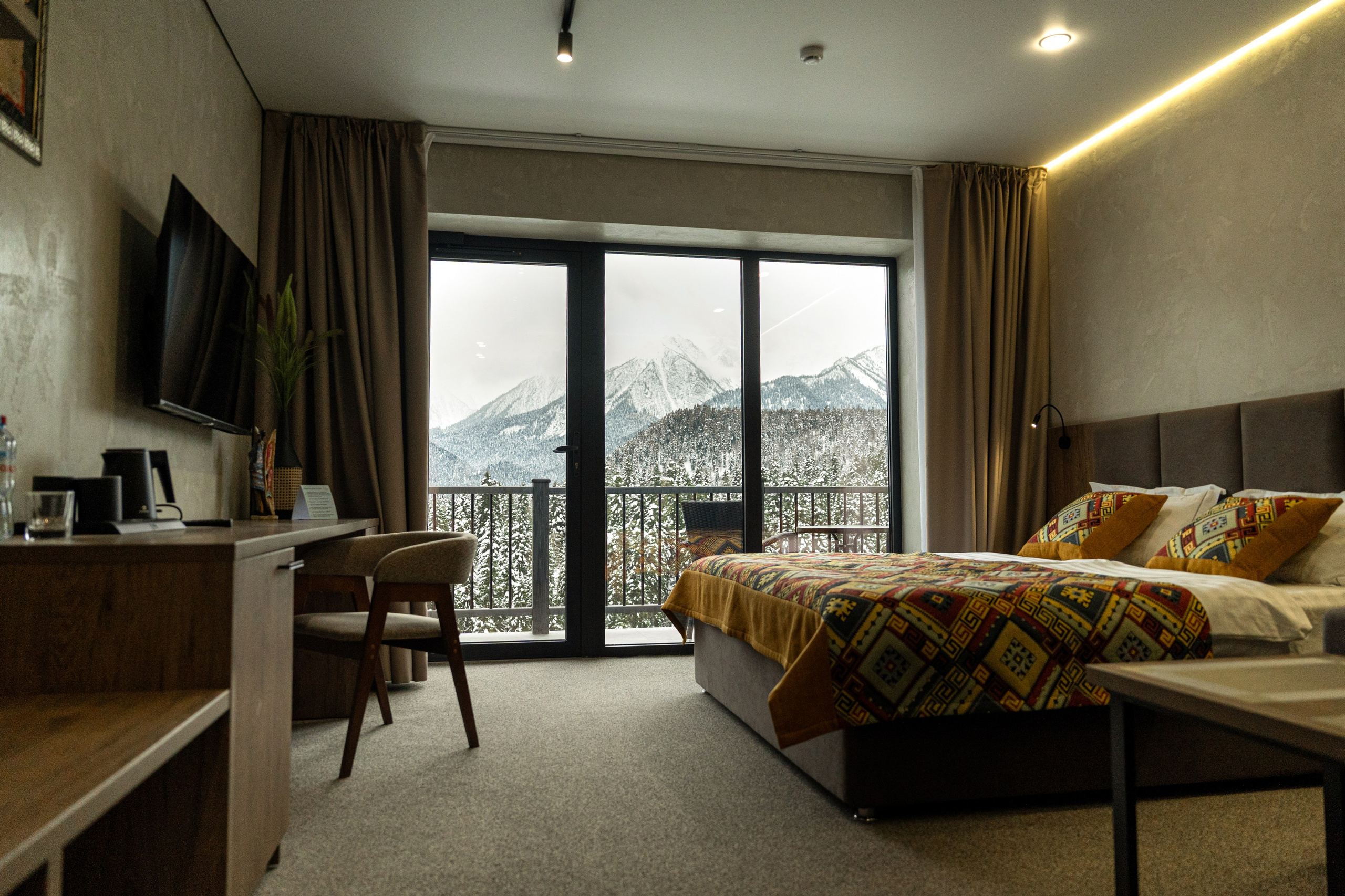 Sofia Shale. Фотограф и видеограф Елена Хмелевская