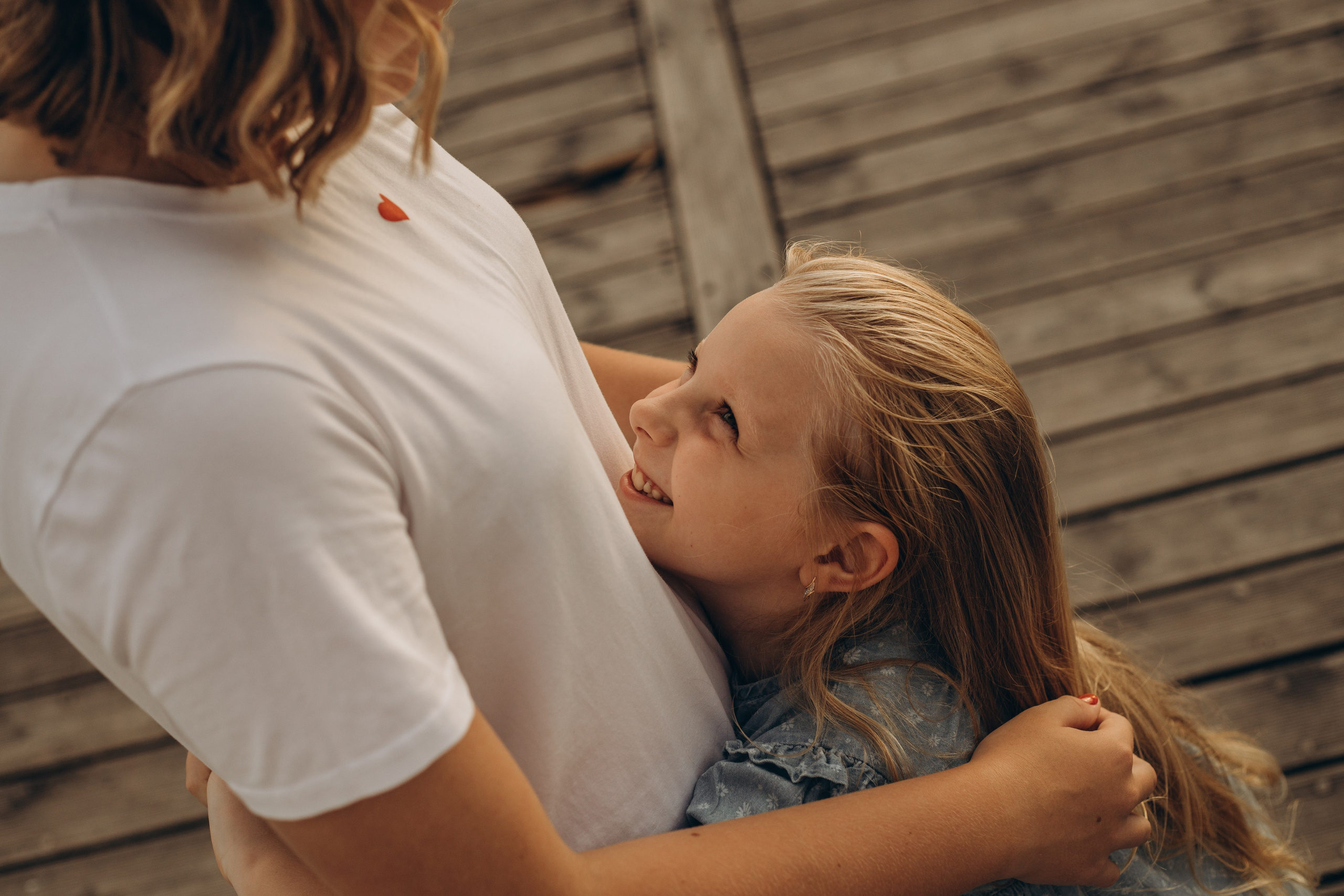 Антон, Тамара, Алиса и Ева — летний вечер у озера. Семейный фотограф Новороссийск, Анапа, Геленджик — Юлия Давыдова