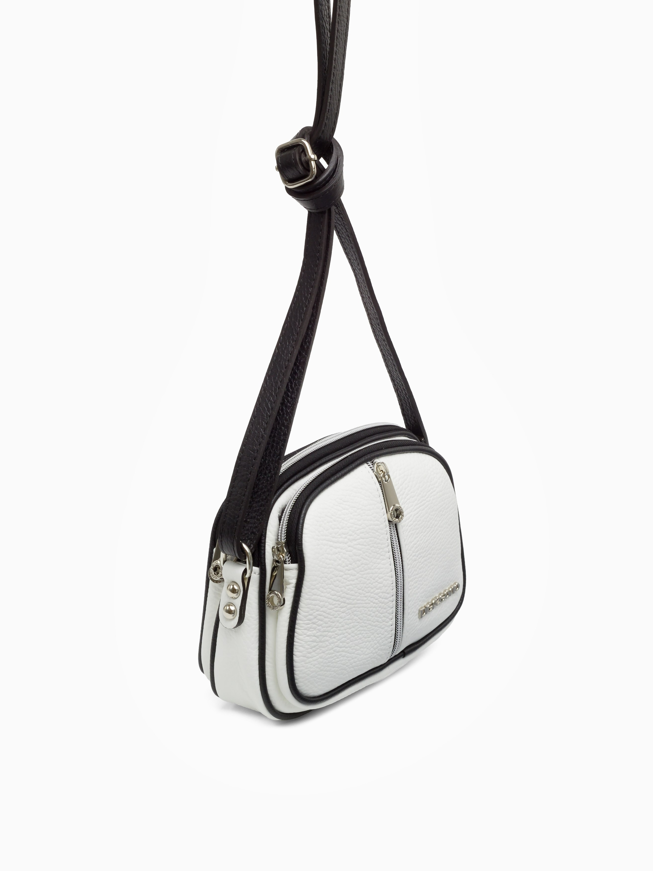 Сумки. Предметный фотограф, инфографика и видео в Санкт-Петербурге