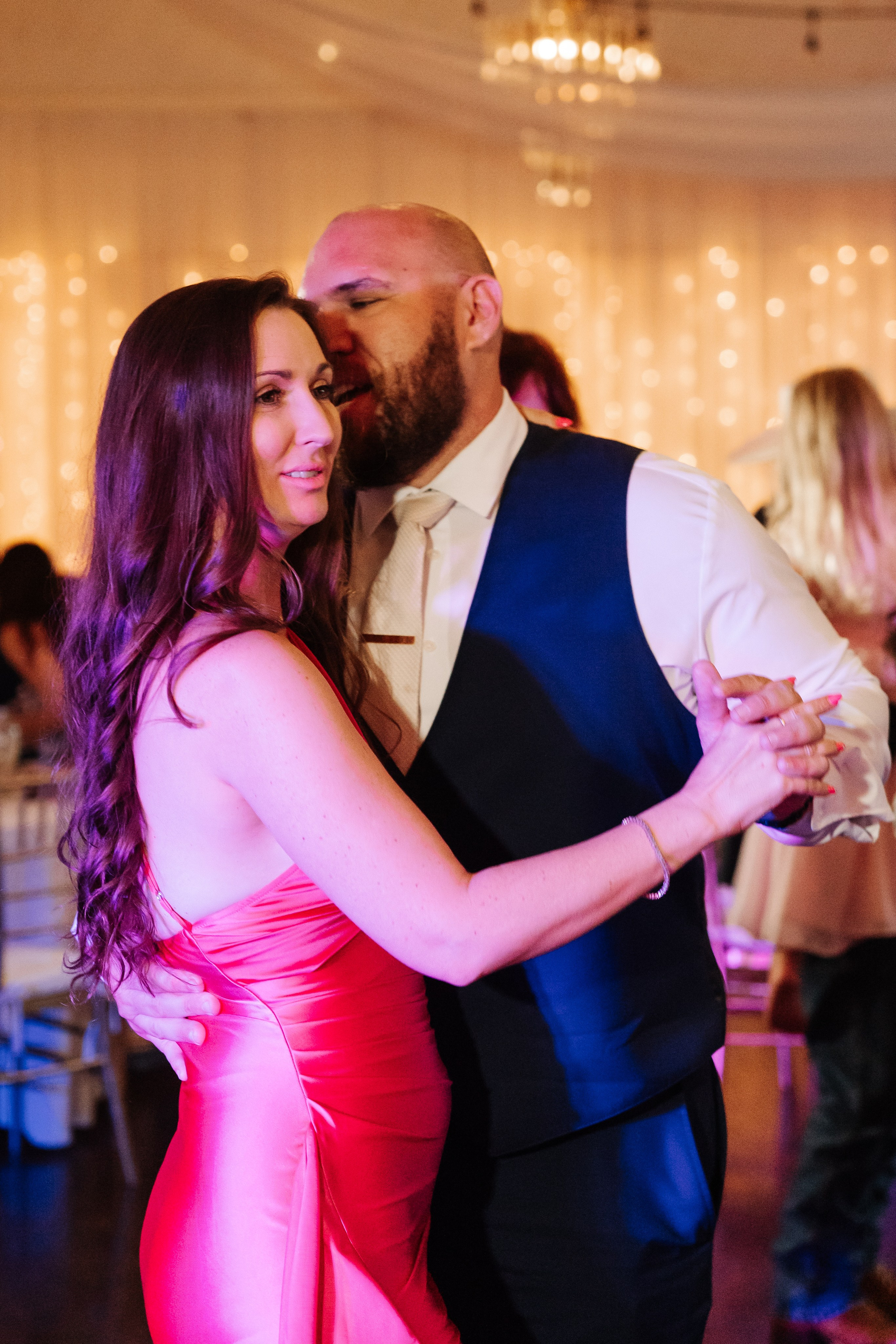 2025-08-16_BryanAmber. Ретушер Зенькевич Света