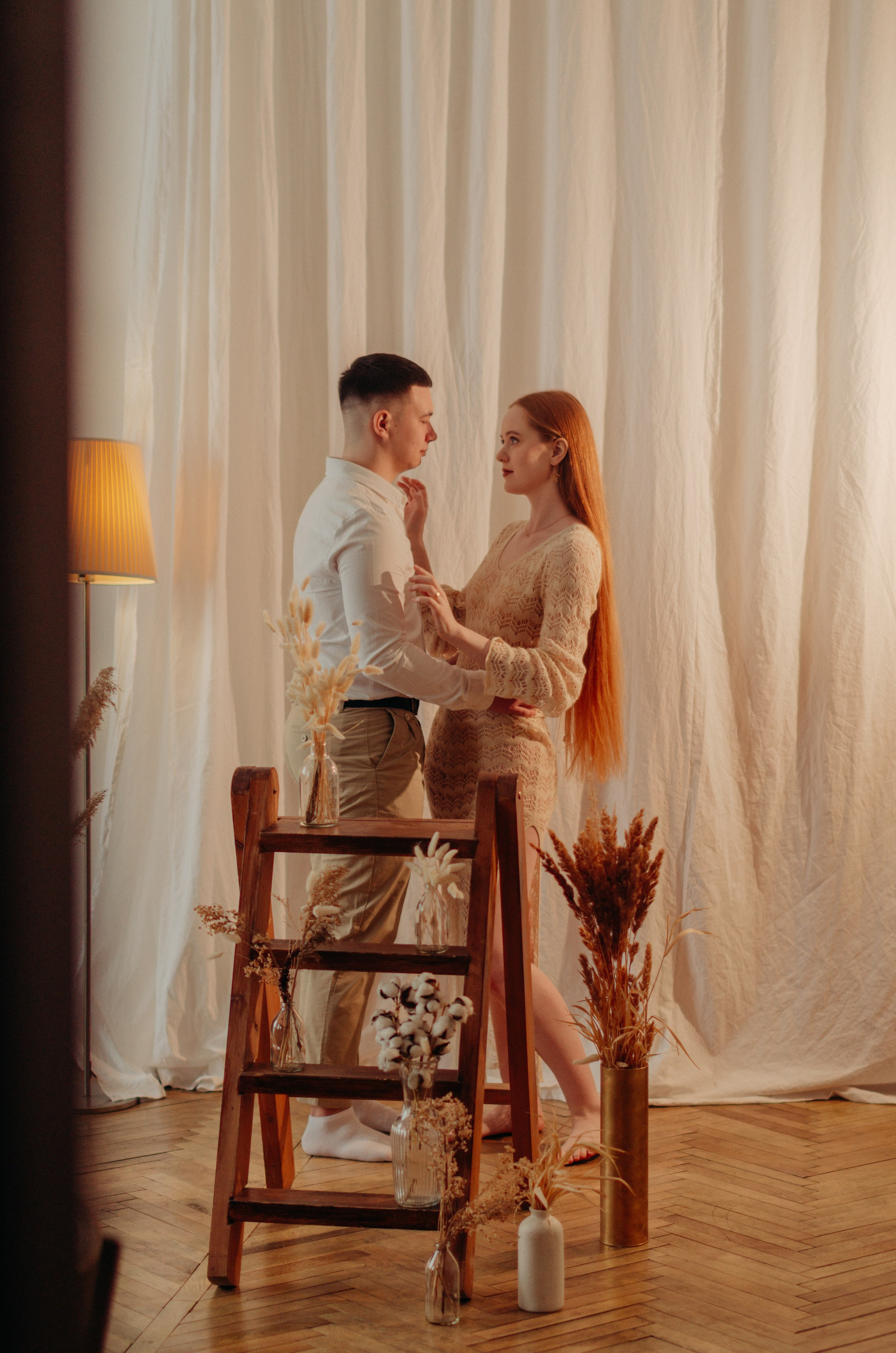 Love Story в фотостудии в стиле бохо. Денисова Аля — фотограф для парных съемок и индивидуальных историй в Барнауле