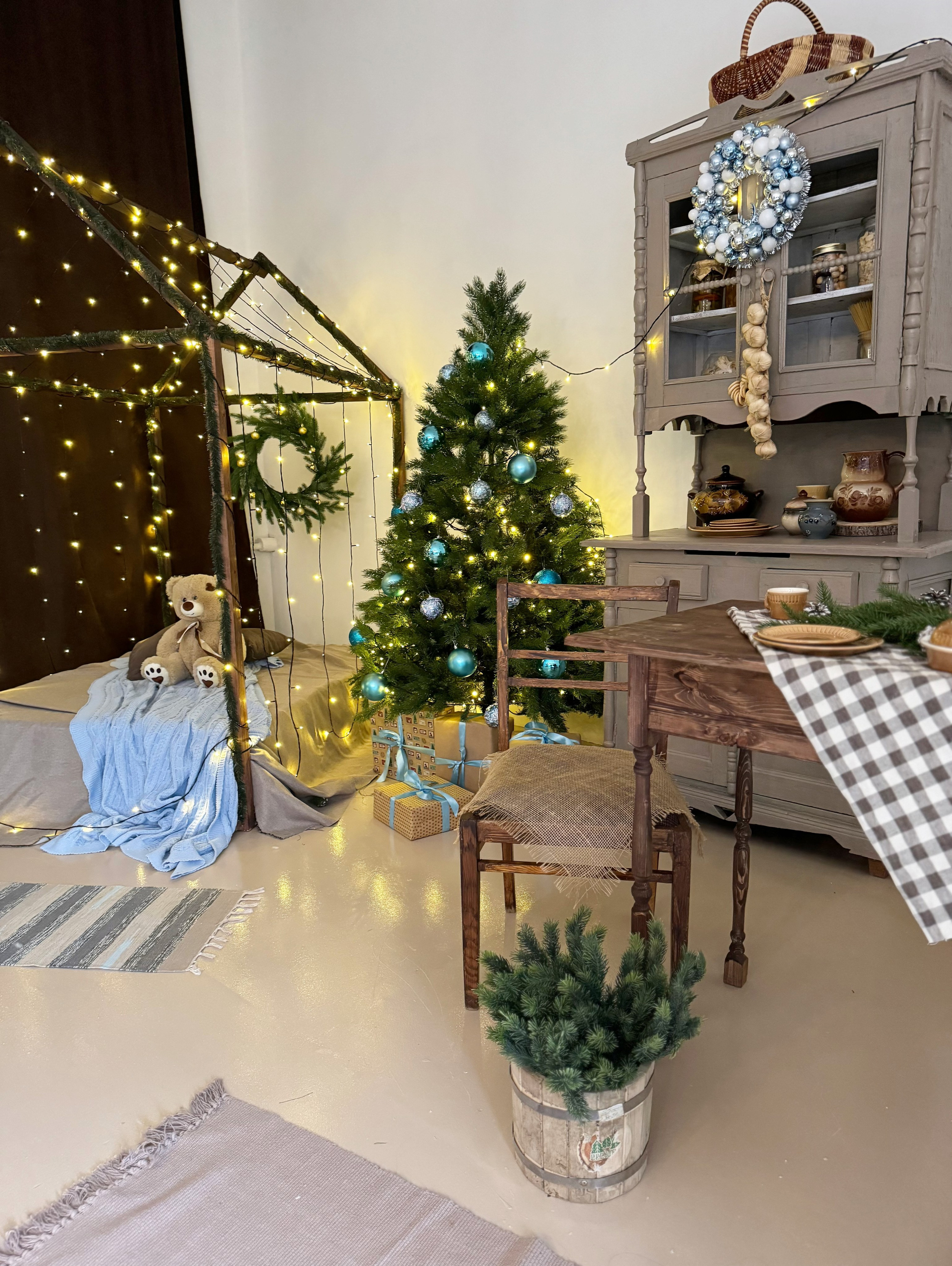 Зал Домик. Фотограф г. Хабаровск. Семейные и индивидуальные съёмки