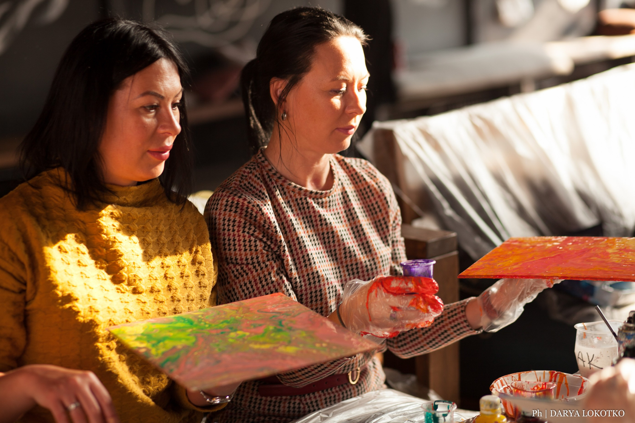 Мастер класс Fluid Art. Фотограф Дарья Локотко в Красноярске