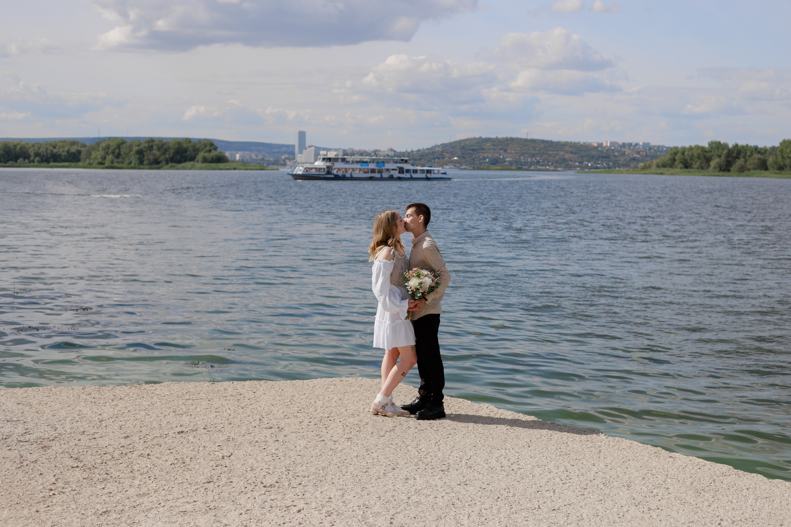 Свадебная фотосессия. Фотограф Кравченко Юлия. Энгельс