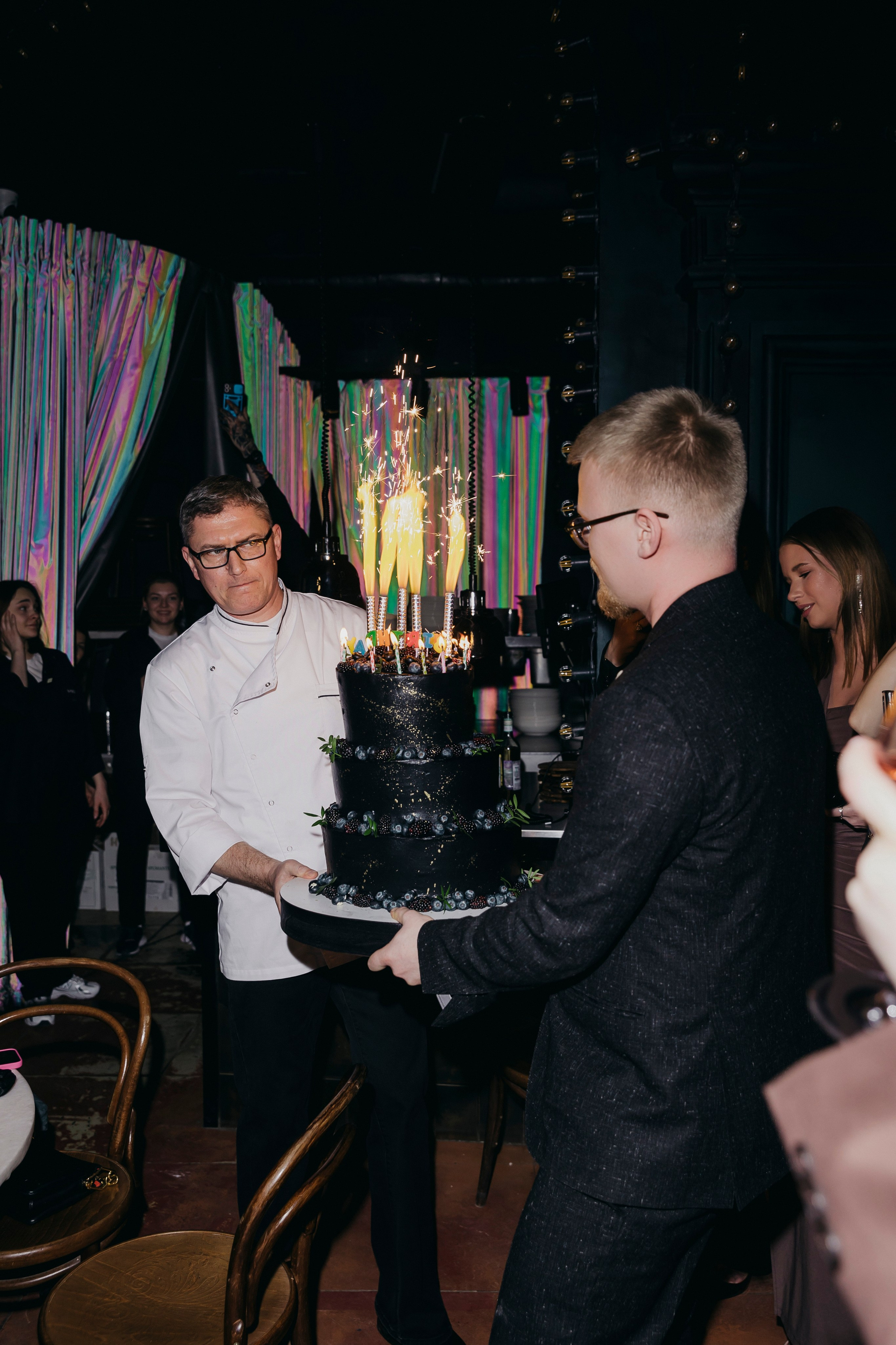 CANACH fashion show by Artashes Oganian, GUM, Moscow. «Птичка на проводе»: информационный портал в Москве