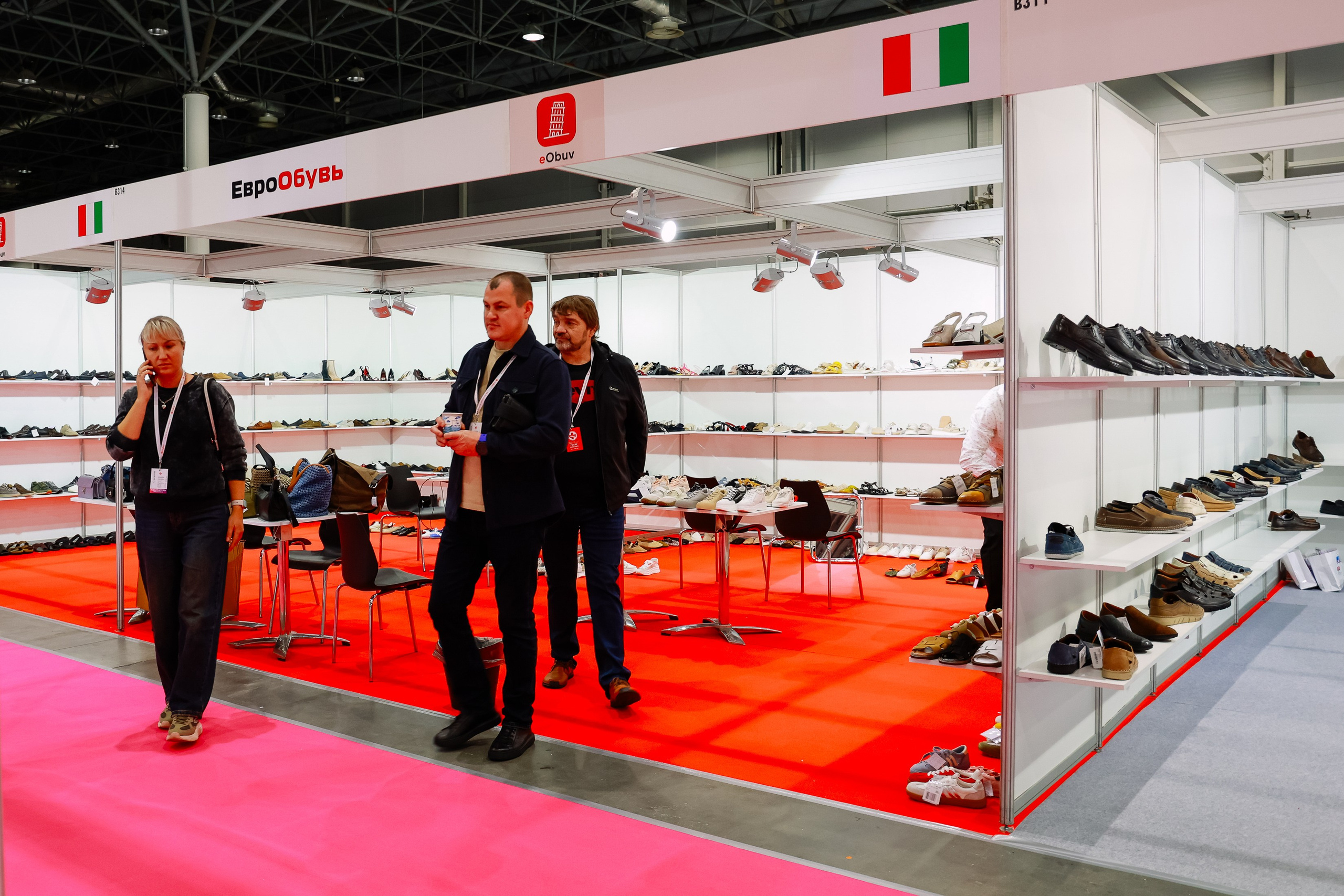 Обувная выставка Shoesstar в Экспоцентре. Фотограф Юлия Мальцева