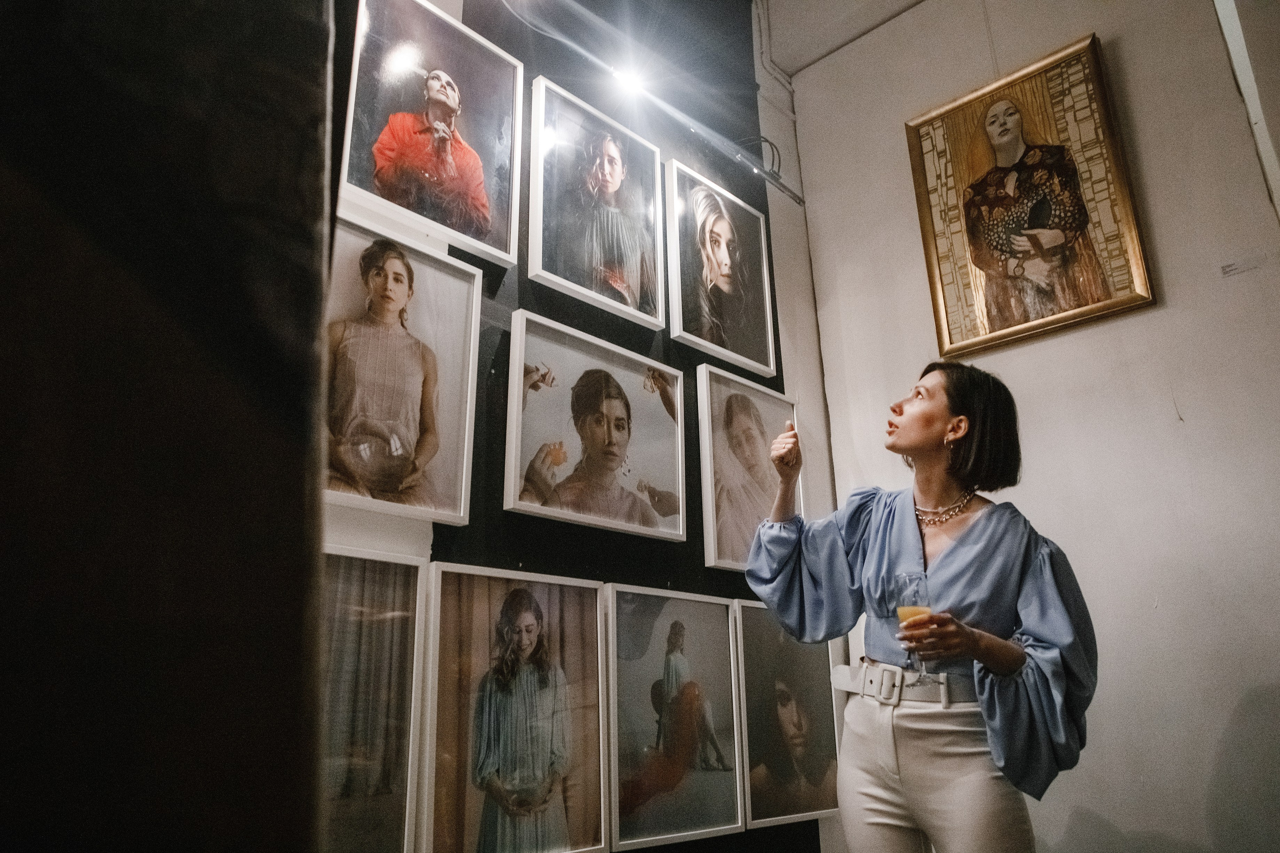 26.04.2023 // Мастер-класс Кати Монич. Фотовыставки serebro.gallery, в которых автором можешь стать ты! | Москва