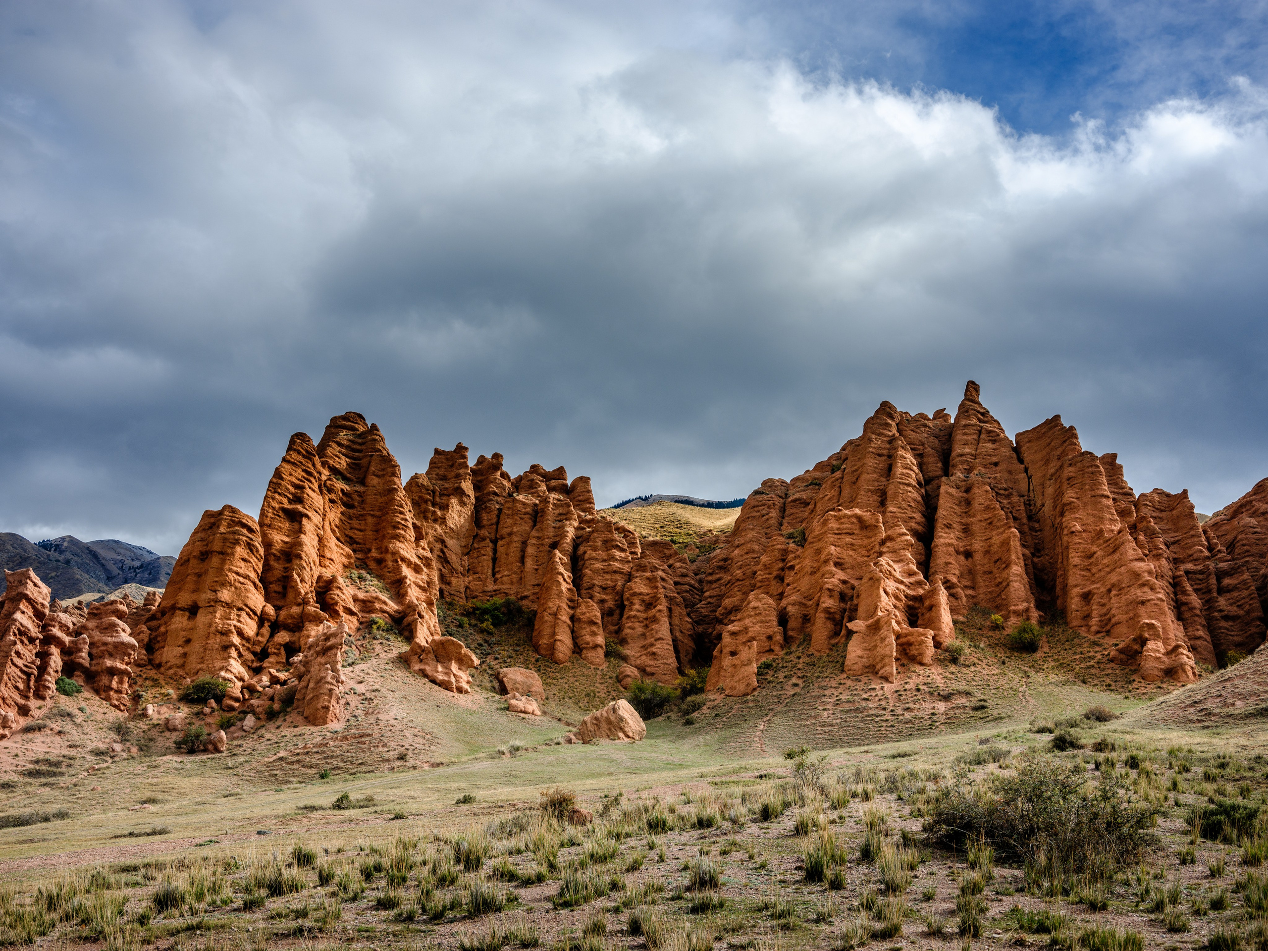 NatGeo Qaz x Toyota: осень в Алма-атинской области 2024. Свадебный и Студийный фотограф из Казахстана Артем Орлянский