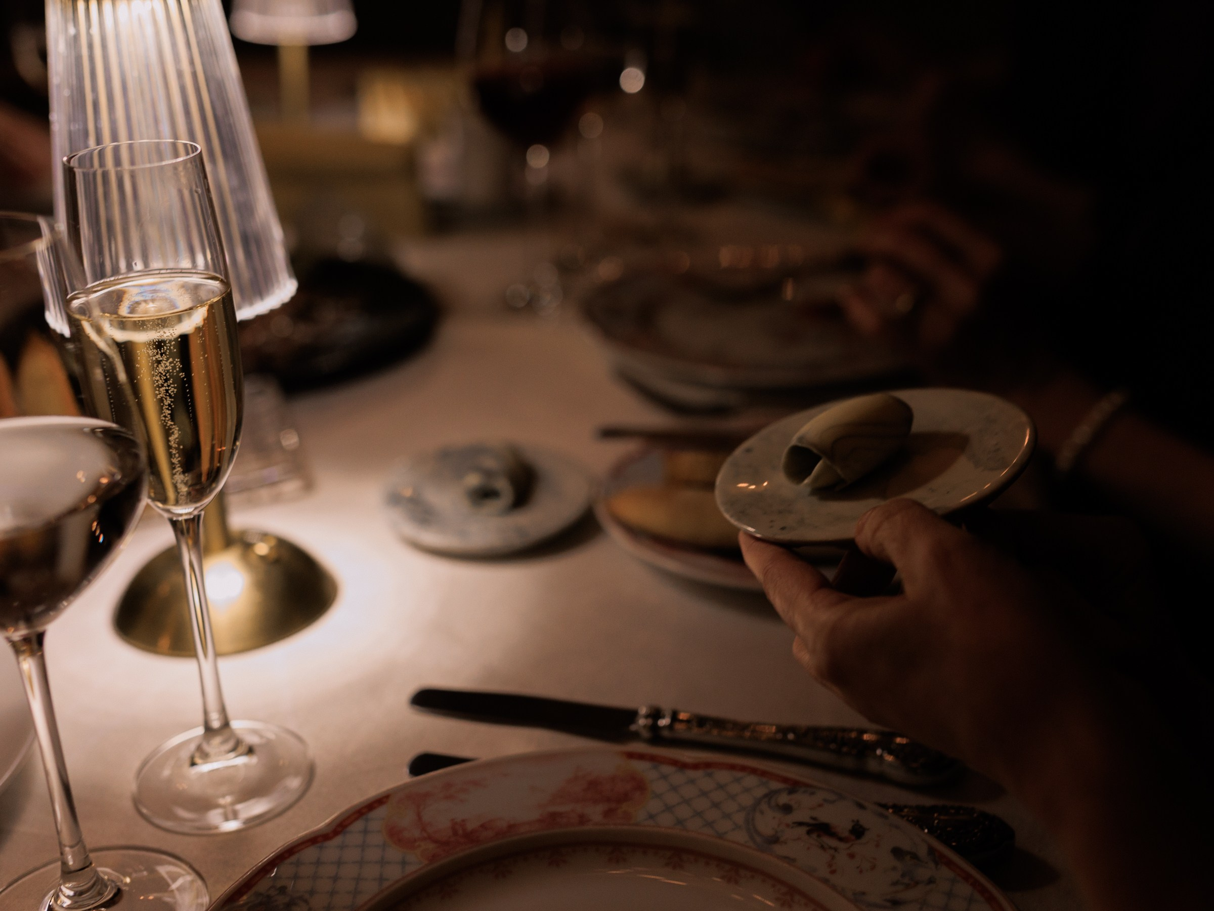 Фотограф на камерную свадьбу в Москве. Свадебный фотограф в Москве Мария Крош