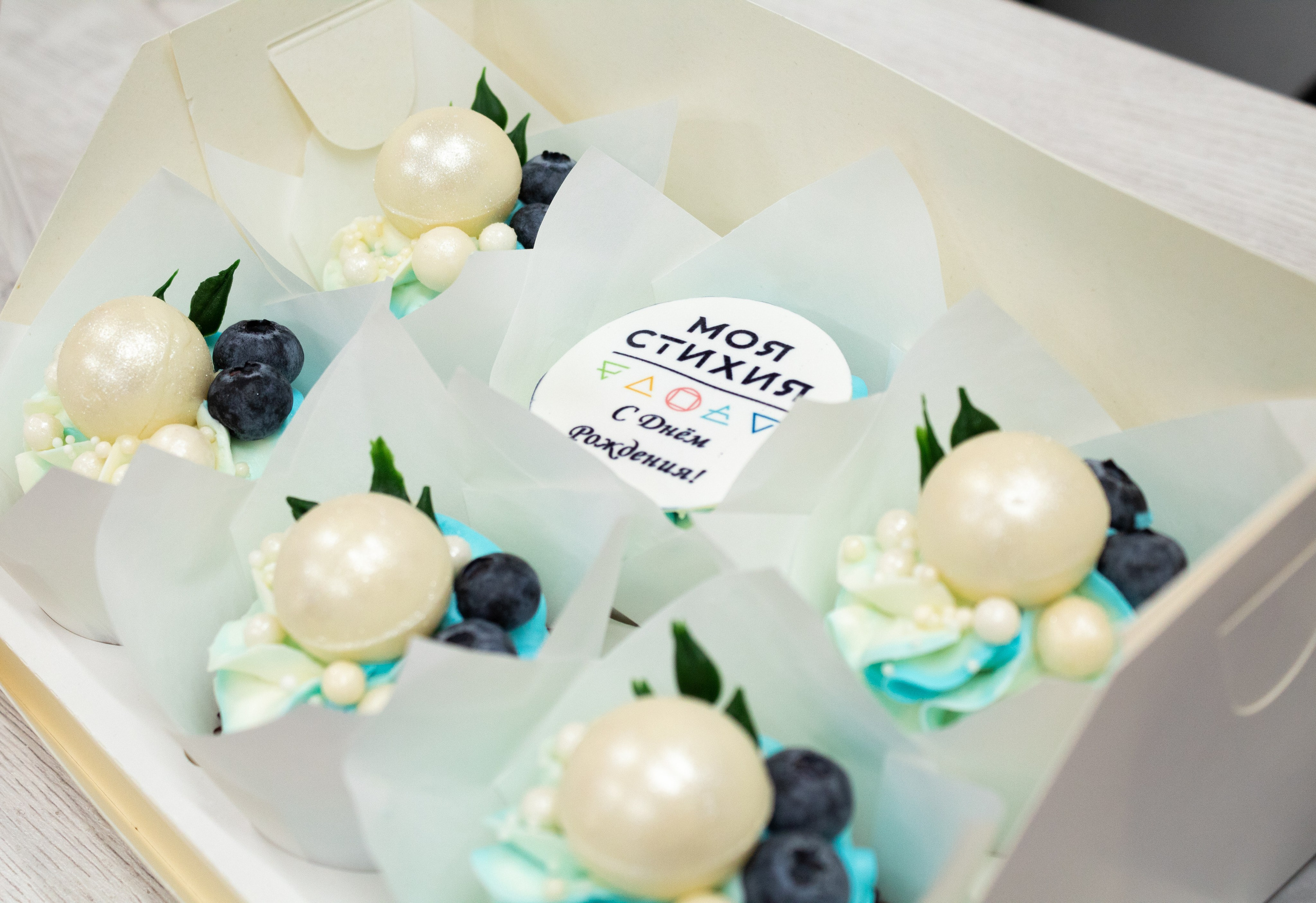 Репортажная фотосессия для коворкинга бьюти мастеров. Фотограф во Владивостоке Екатерина Селищева