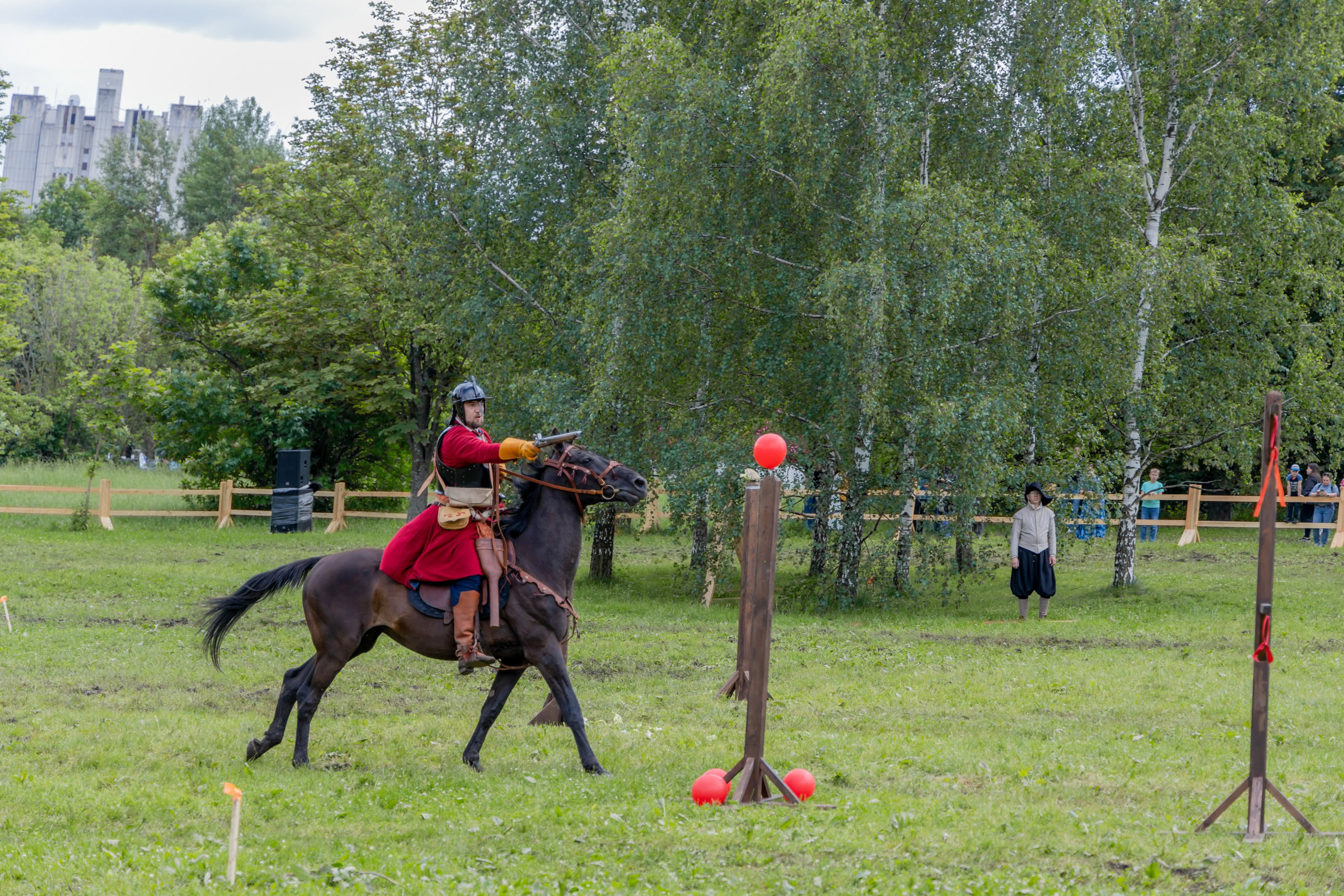 Времена и эпохи 2024. Парк 50-летия Октября. Репортажный, семейный и студийный фотограф в Москве Демин Алексей