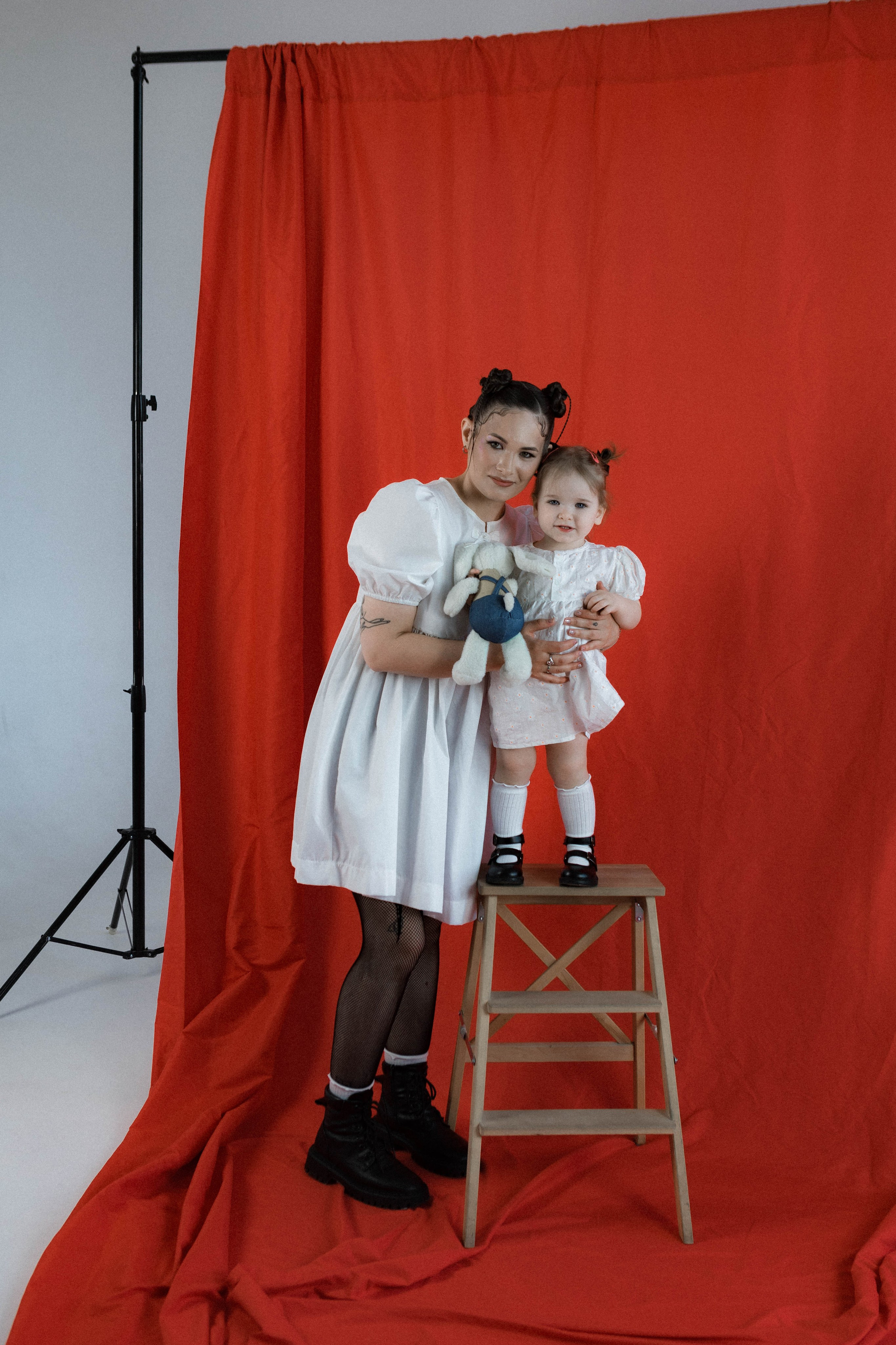 Семейная: Алена и ее дочка Женя. Контент-фотограф для творческих единиц и мастеров в Санкт-Петербурге