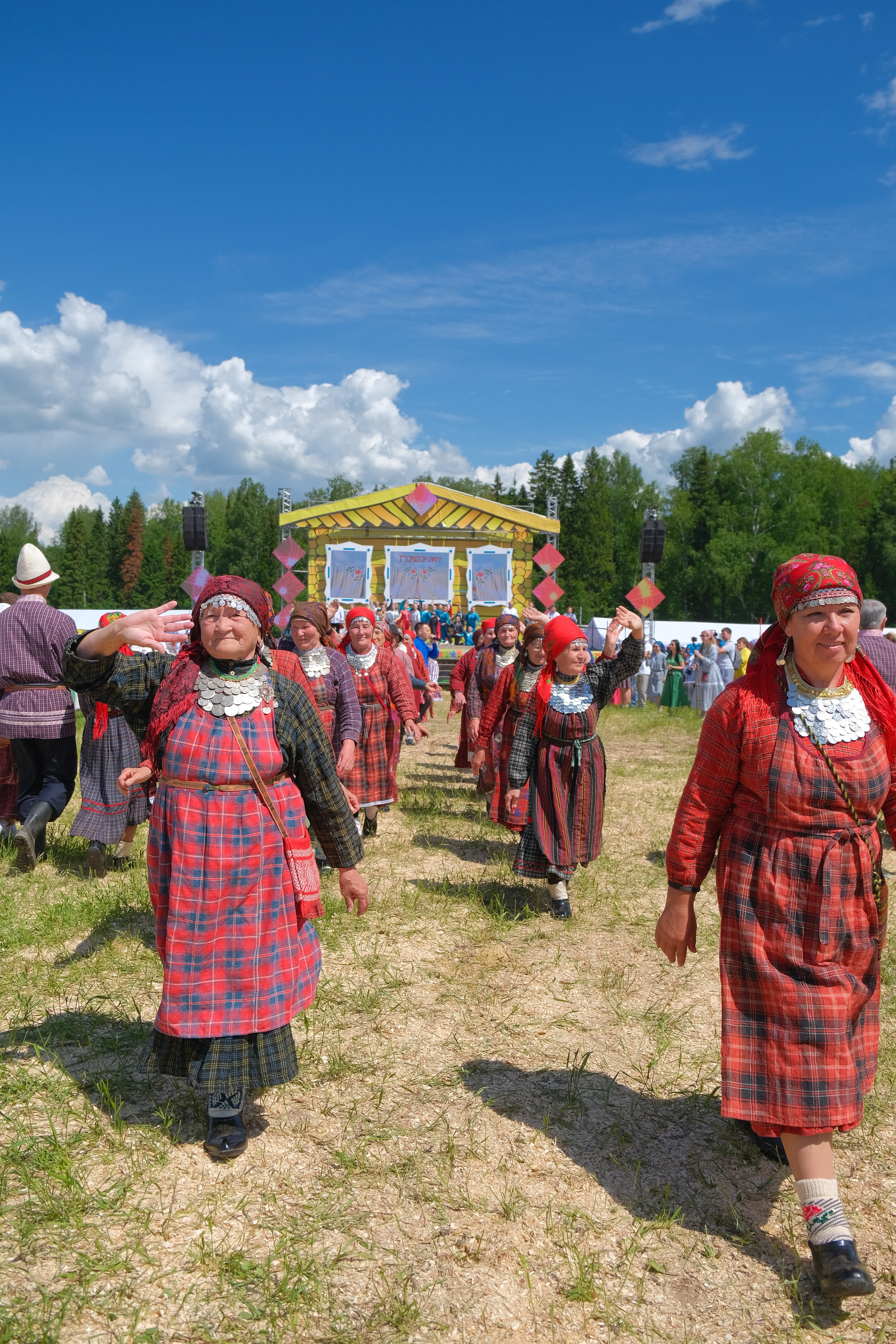 Удмуртский национальный праздник «Гербер». 2022. Максим Егоров, г. Ижевск. Репортажная, предметная съёмка и фуд-фотография
